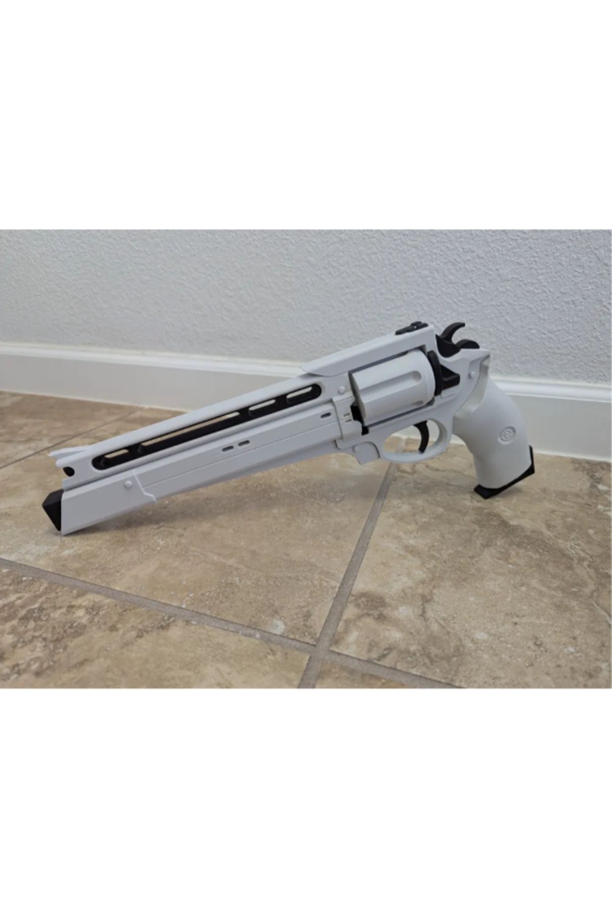 NOMOTHETIC Rose Hand Cannon – Destiny 2 İlhamlı 3D Model