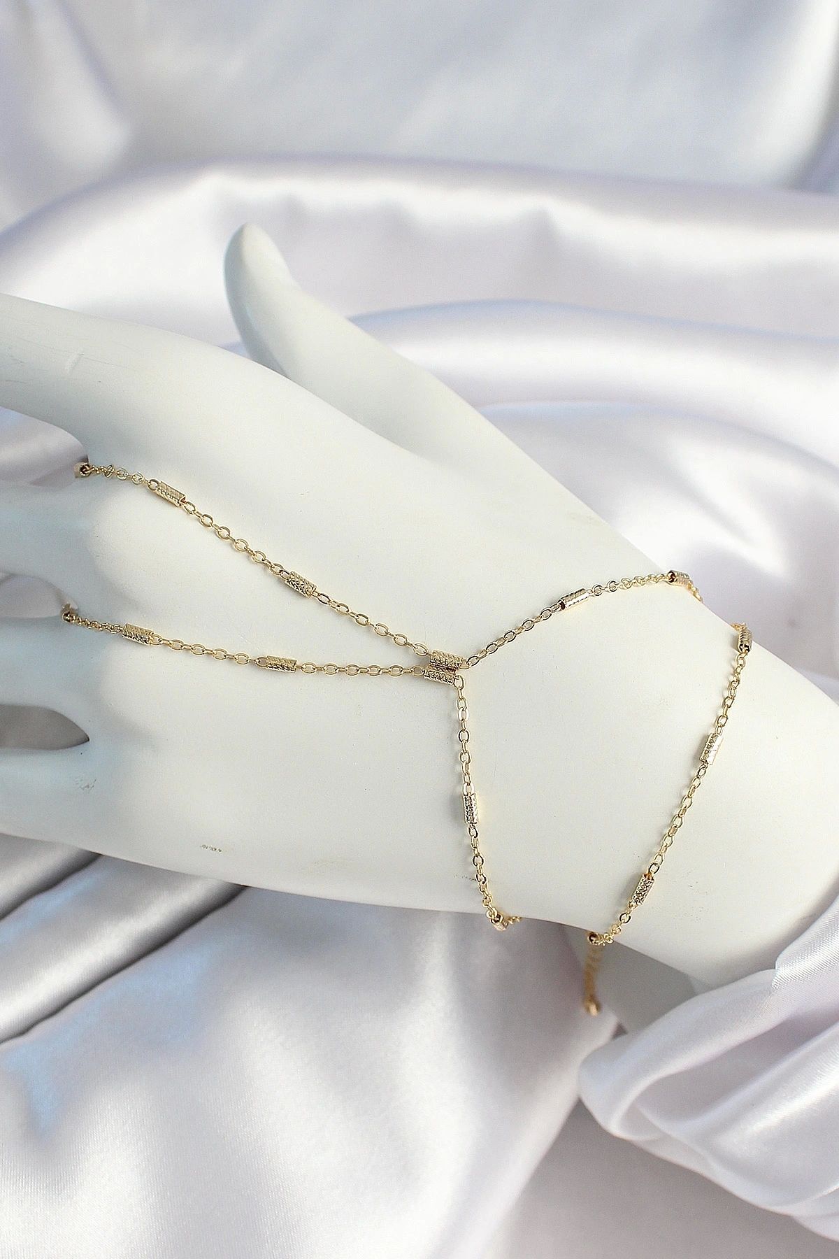 OurStyles Pirinç Gold Renk Parçalı Zincir Şahmeran - TJ-SN640
