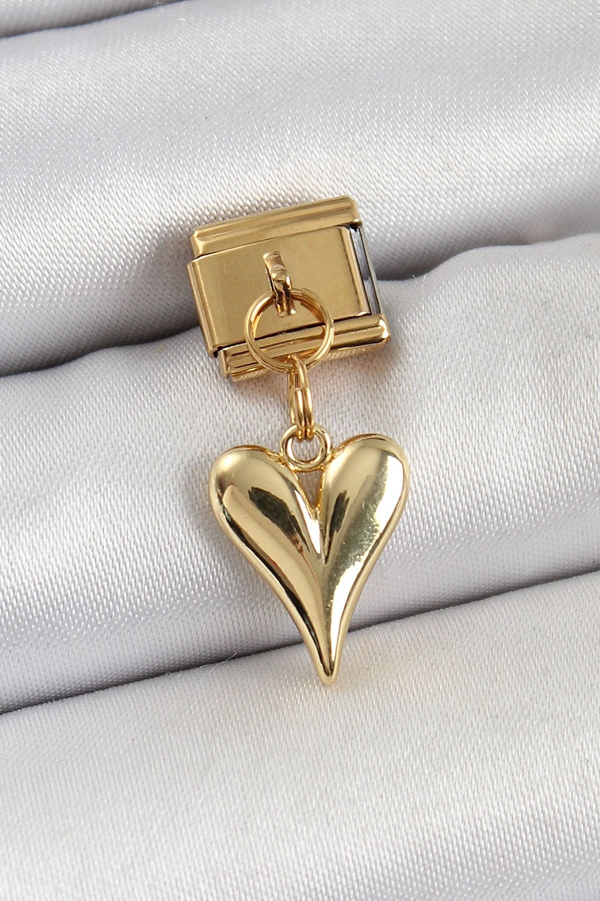 OurStyles 316L Çelik Sallantılı Kalp Model Gold Renk Nomination Charm