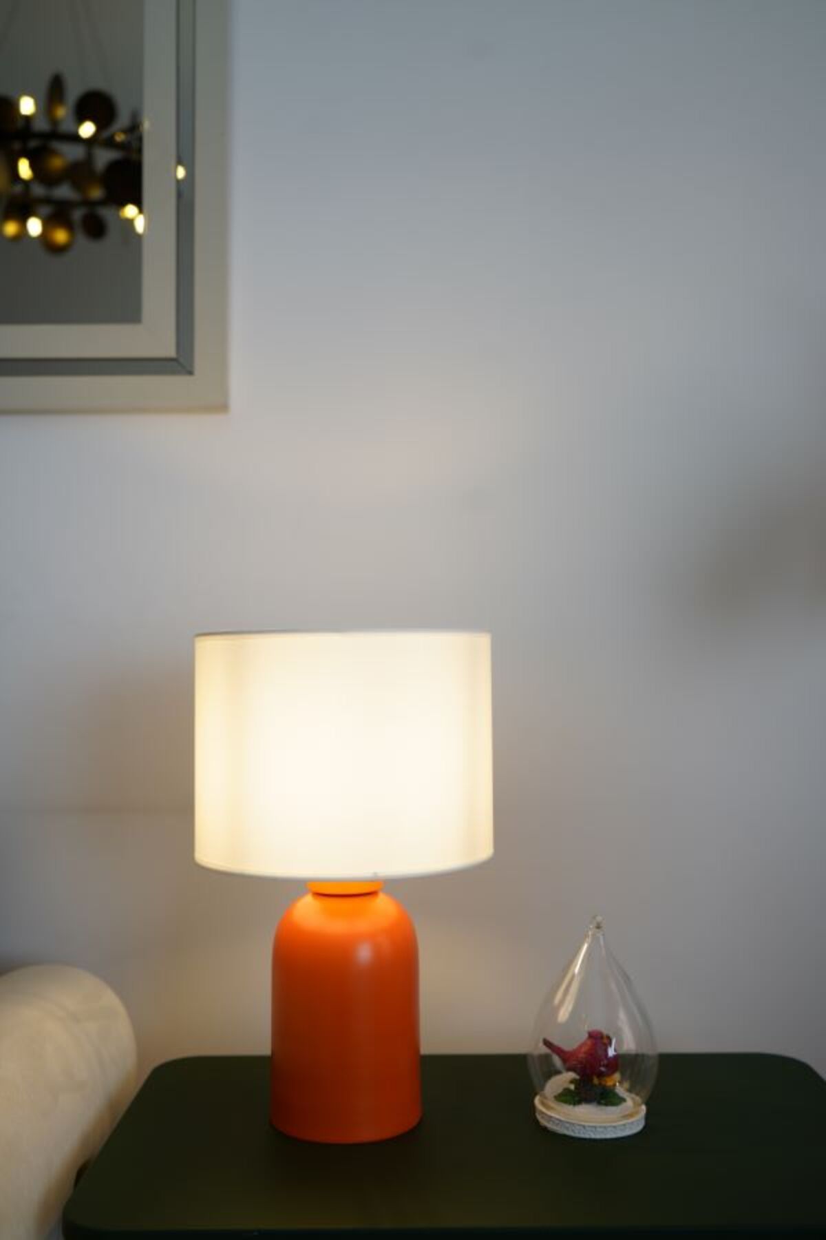 retro home design Turuncu Ayaklı Beyaz Silindir Kumaş Şapkalı Dekoratif Abajur Salon Yatak Odası