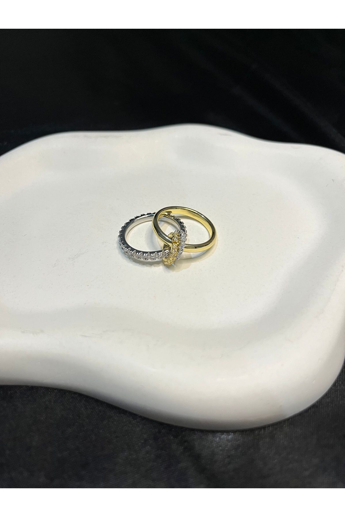 Fam&Co Jewelry Altın ve Gümüş Renk İkili Kadın Yüzük – Taş Detaylı Modern Tasarım
