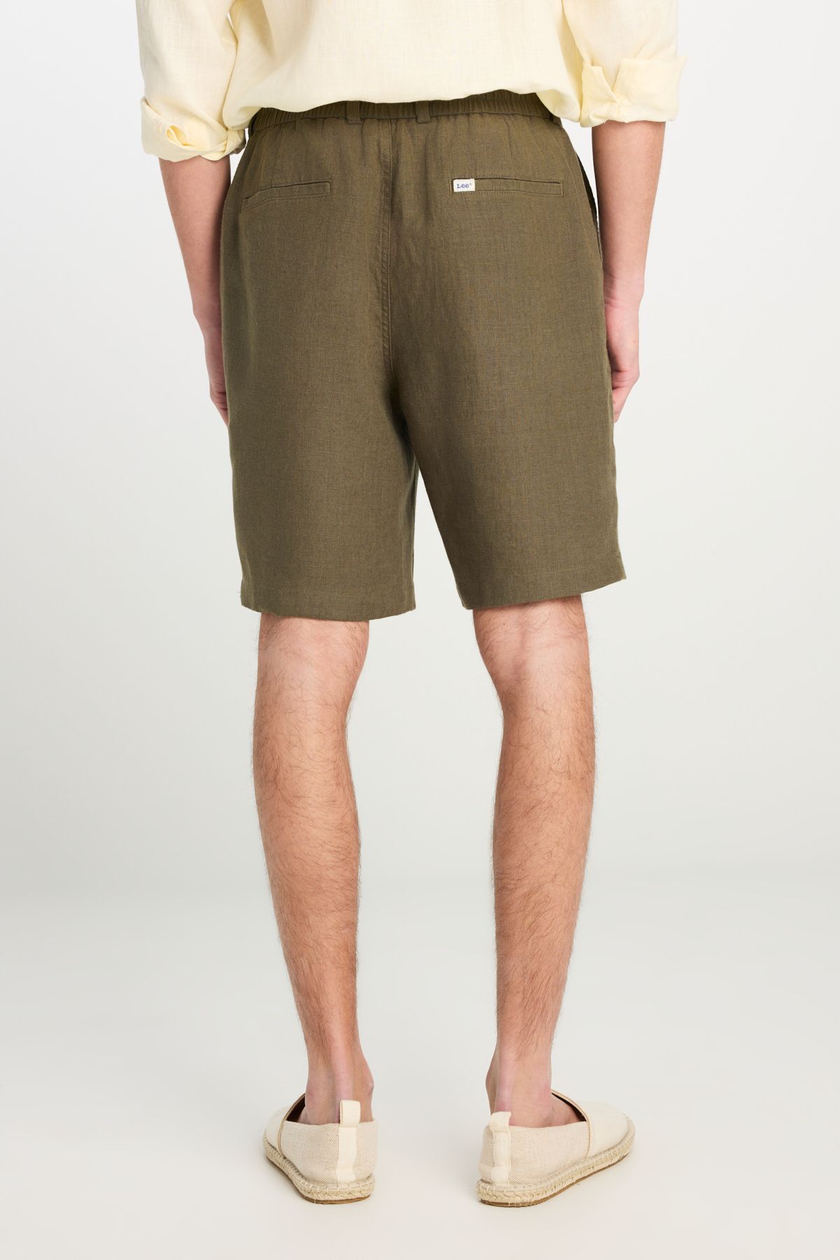 Lee-100% Linen Regular Fit Normal Cut Khaki Shorts with Elastic Waist Detail 4