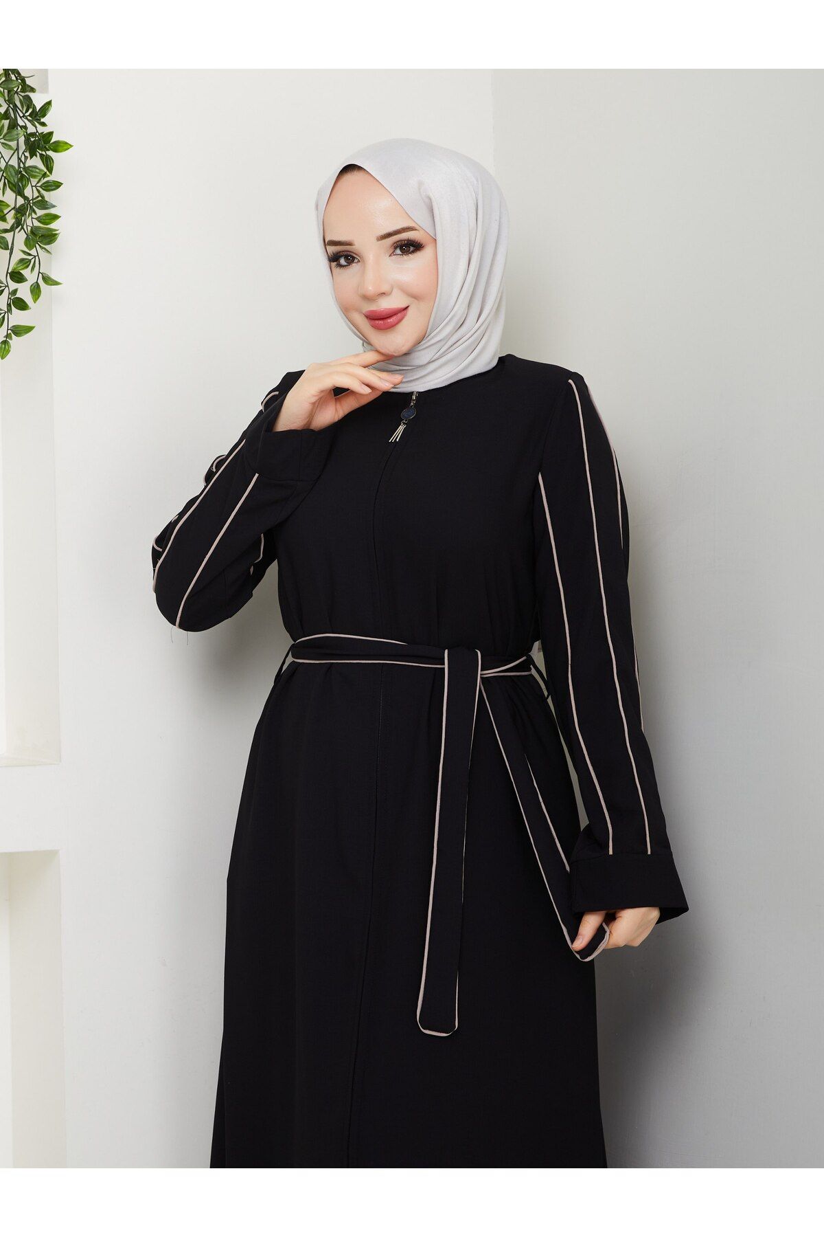 MUDUTEKSTİL Beli Kuşaklı Biye Detaylı Ferace Siyah