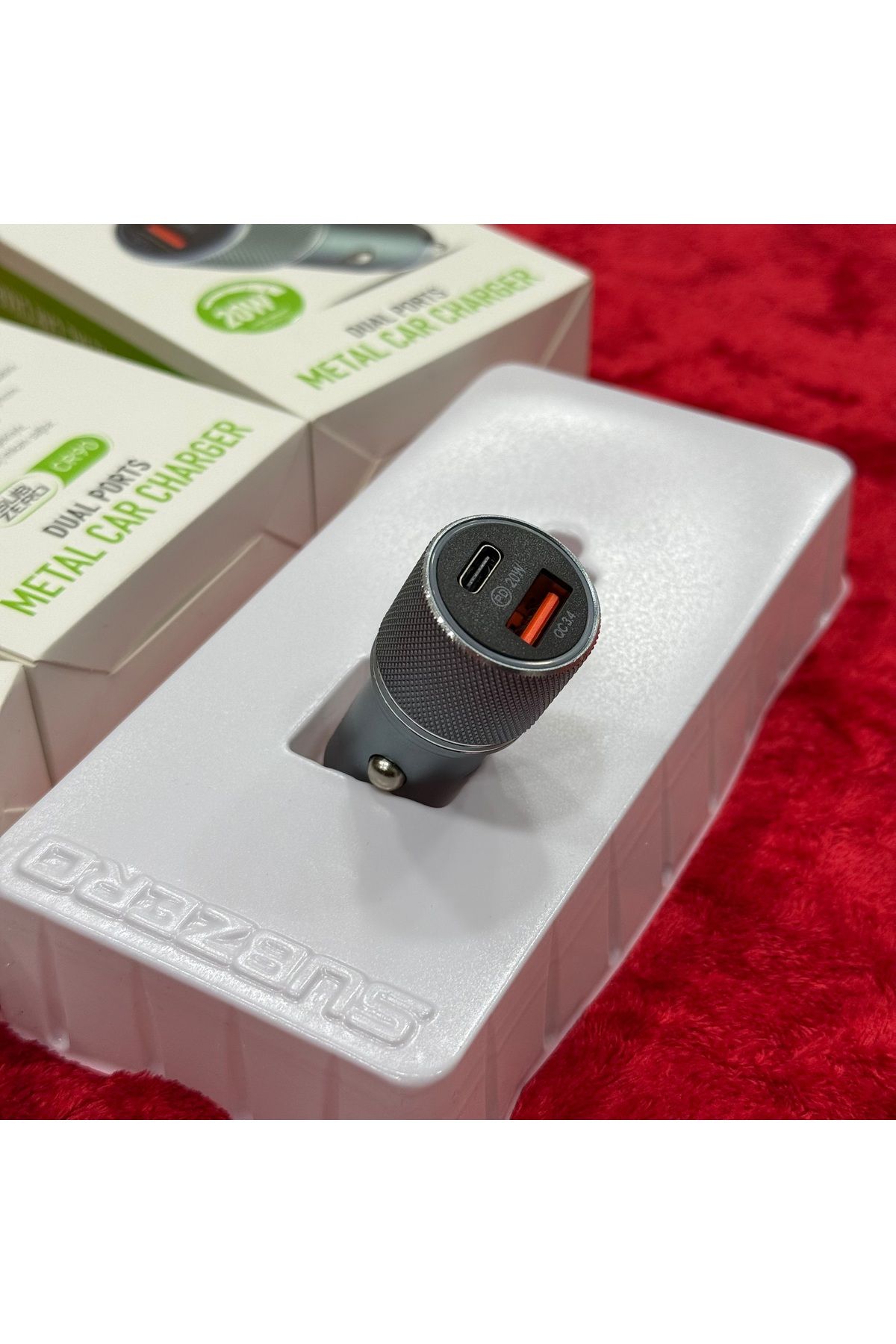 Korkmaz Oto Market & Aksesuar Metal Kasa Hızlı Araç Şarjı USB-Type C