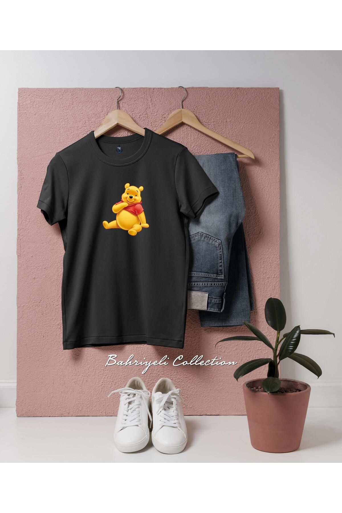 bahriyeli.jpeg Oversize Winnie The Pooh resimleme Tasarımlı Unisex T-Shirt