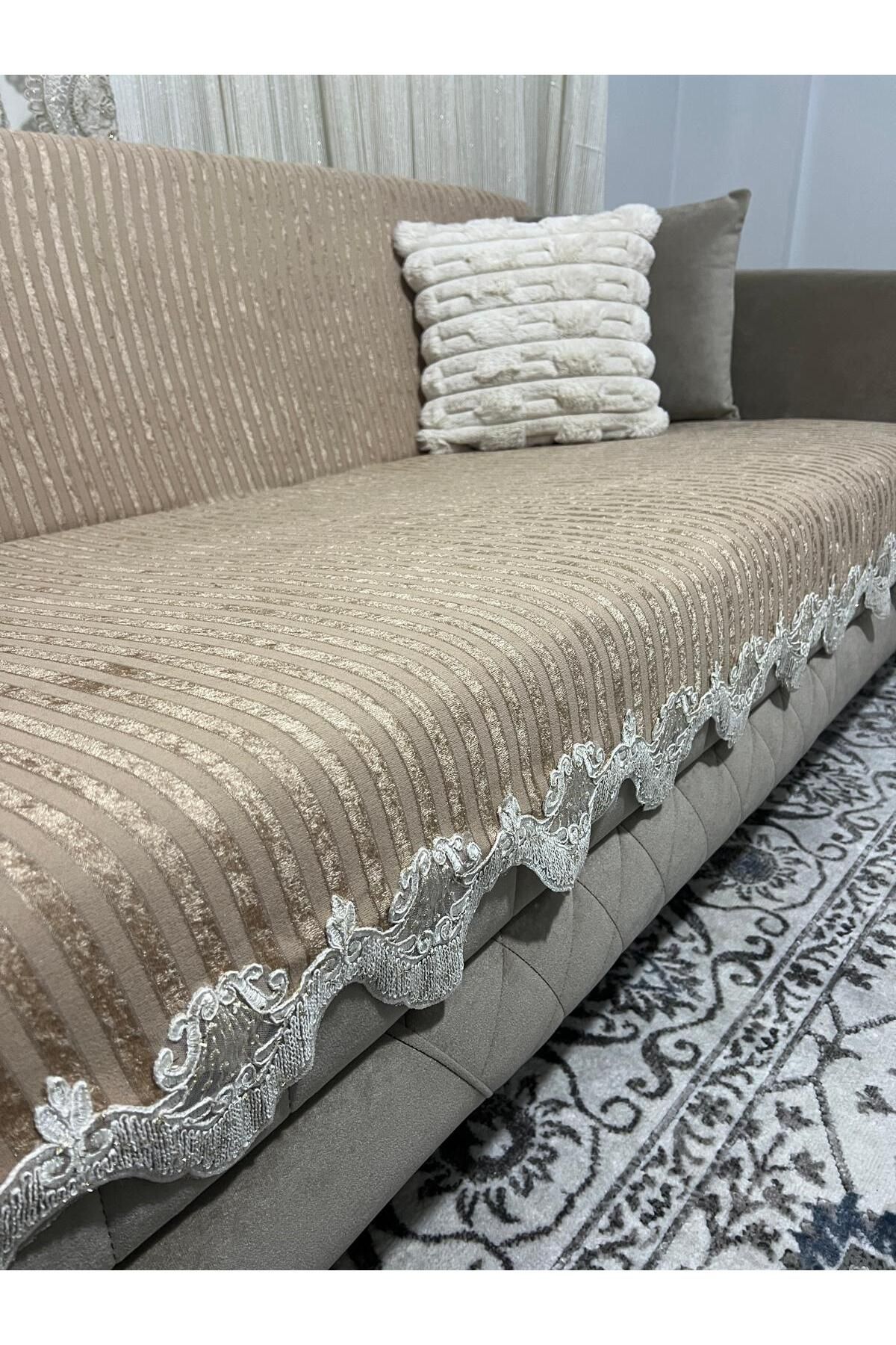 DECORA CASA HOME COLLECTİON Dantelli Çizgili Süngerli Kadife Kaymaz Çekyat Koltuk Örtüsü 170 x 210