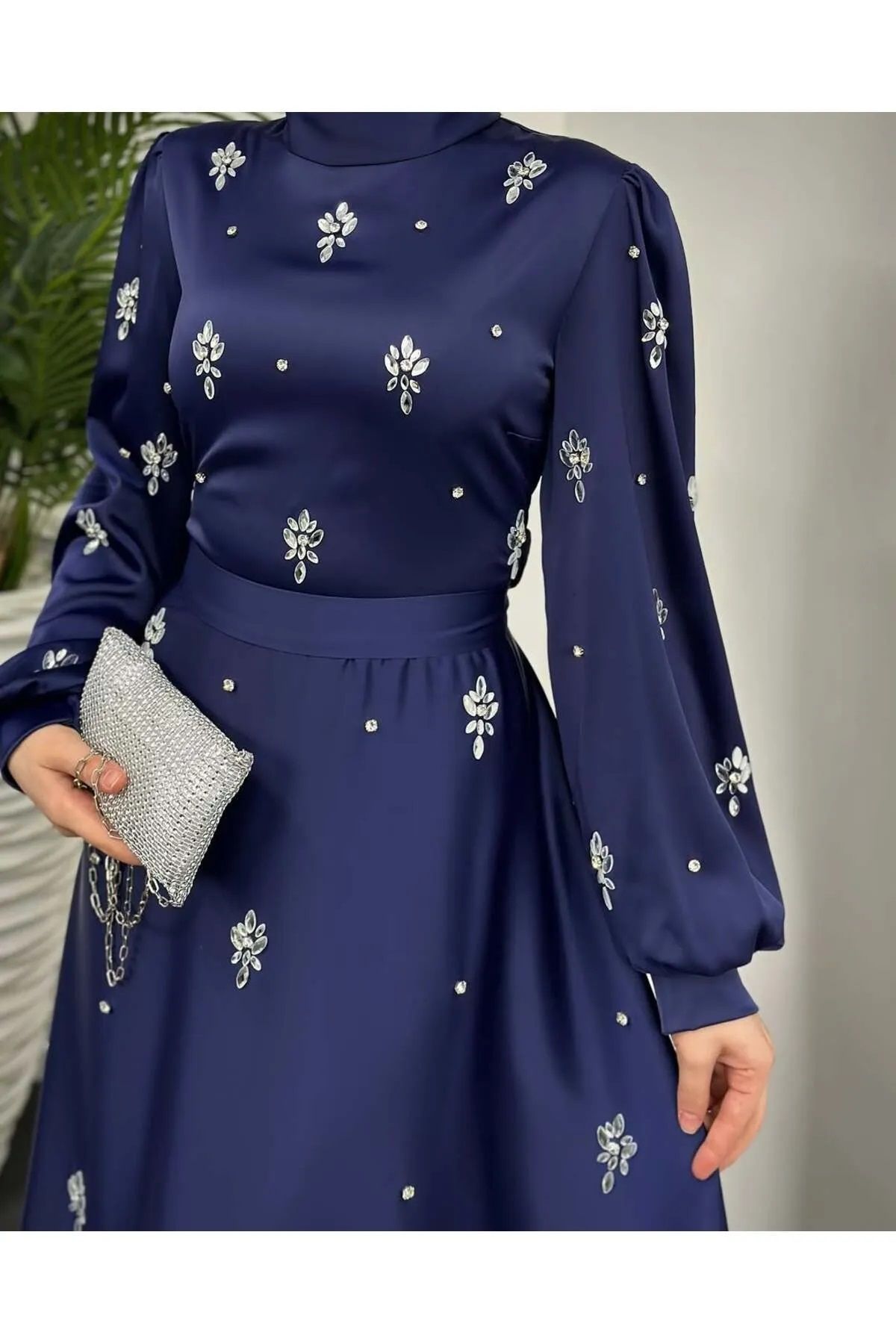 Trendy Butik Kadın Taş Detaylı Şık Zarif Ekbise - Lacivert