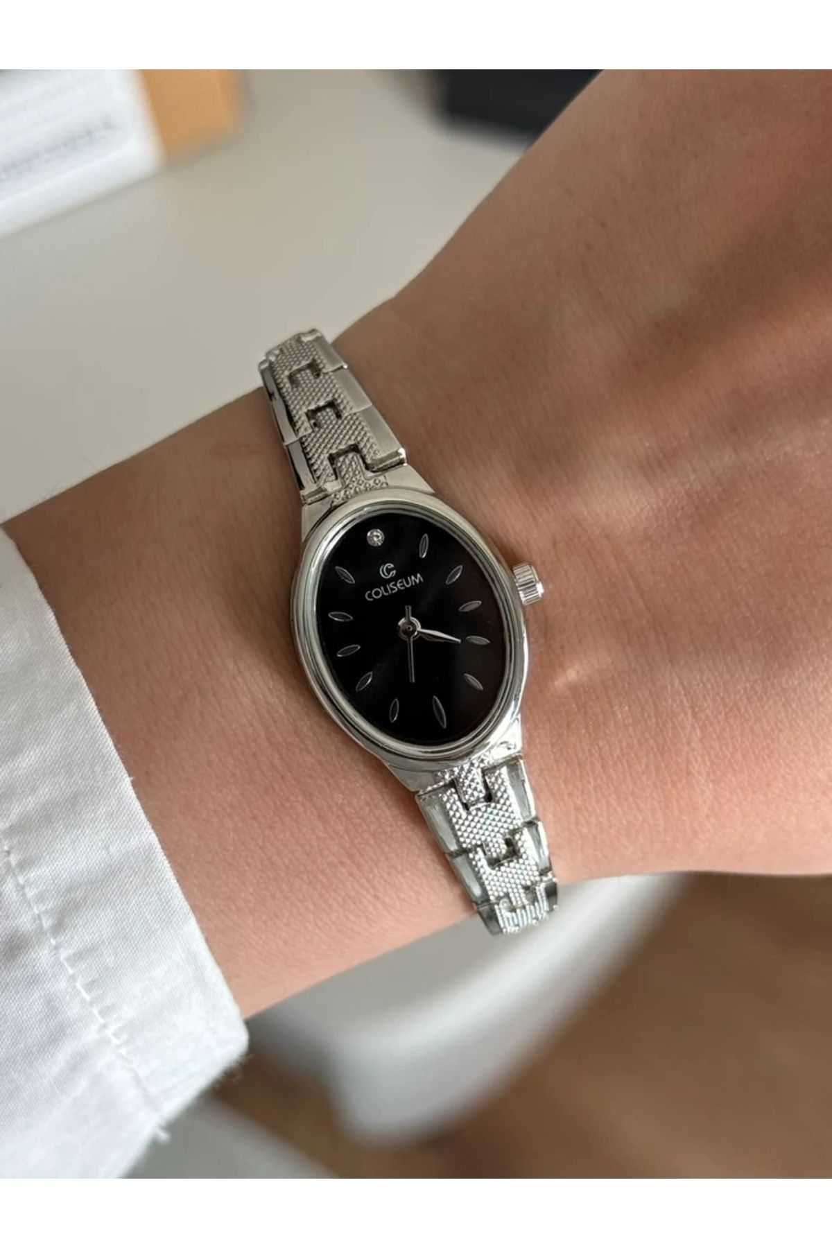 RoseandRoses Benibon Oval Kasa Minimal Kadın Kol Saati Gümüş (Siyah Kasa)