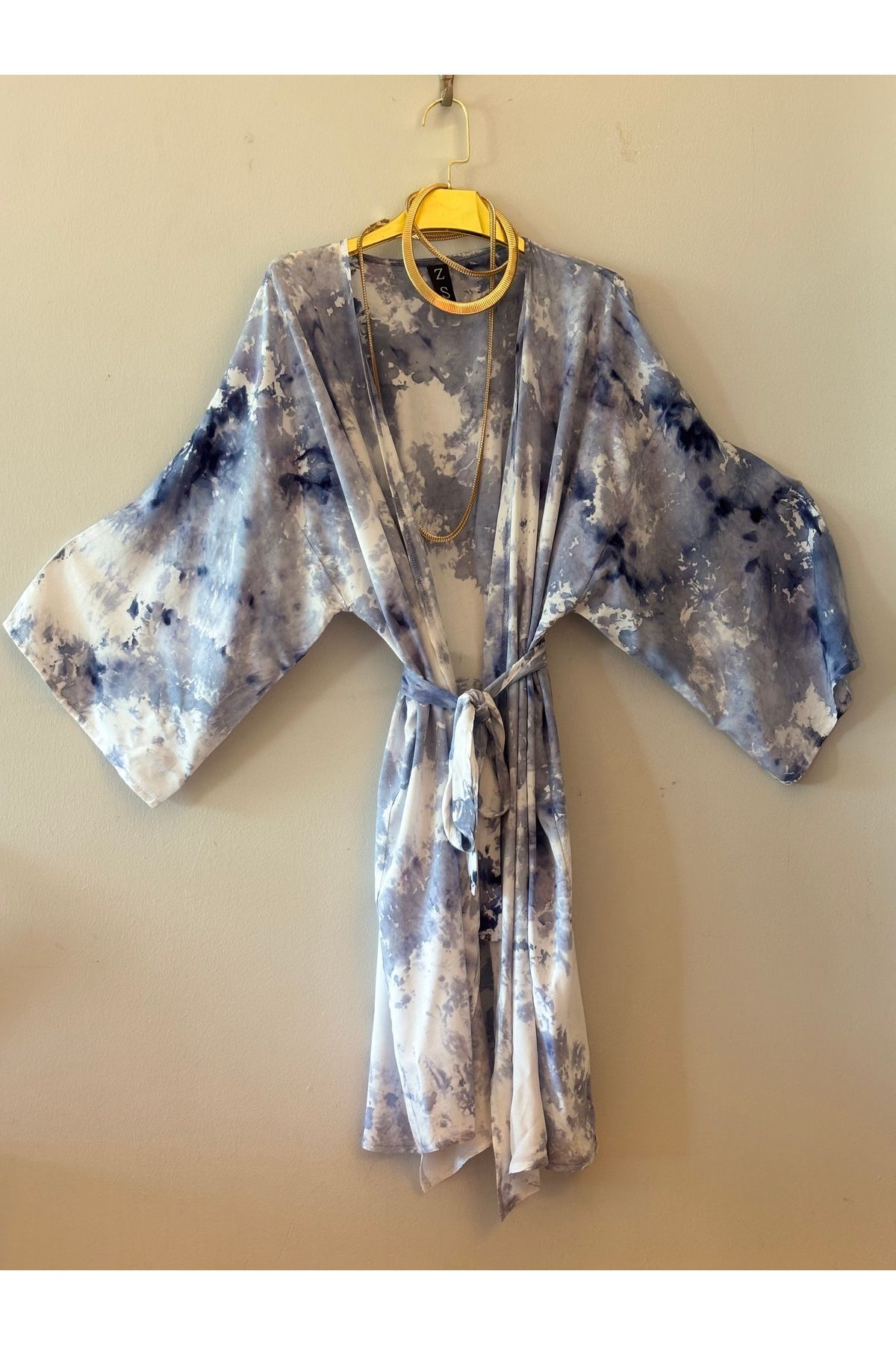 StudioZumrutSunay Kimono