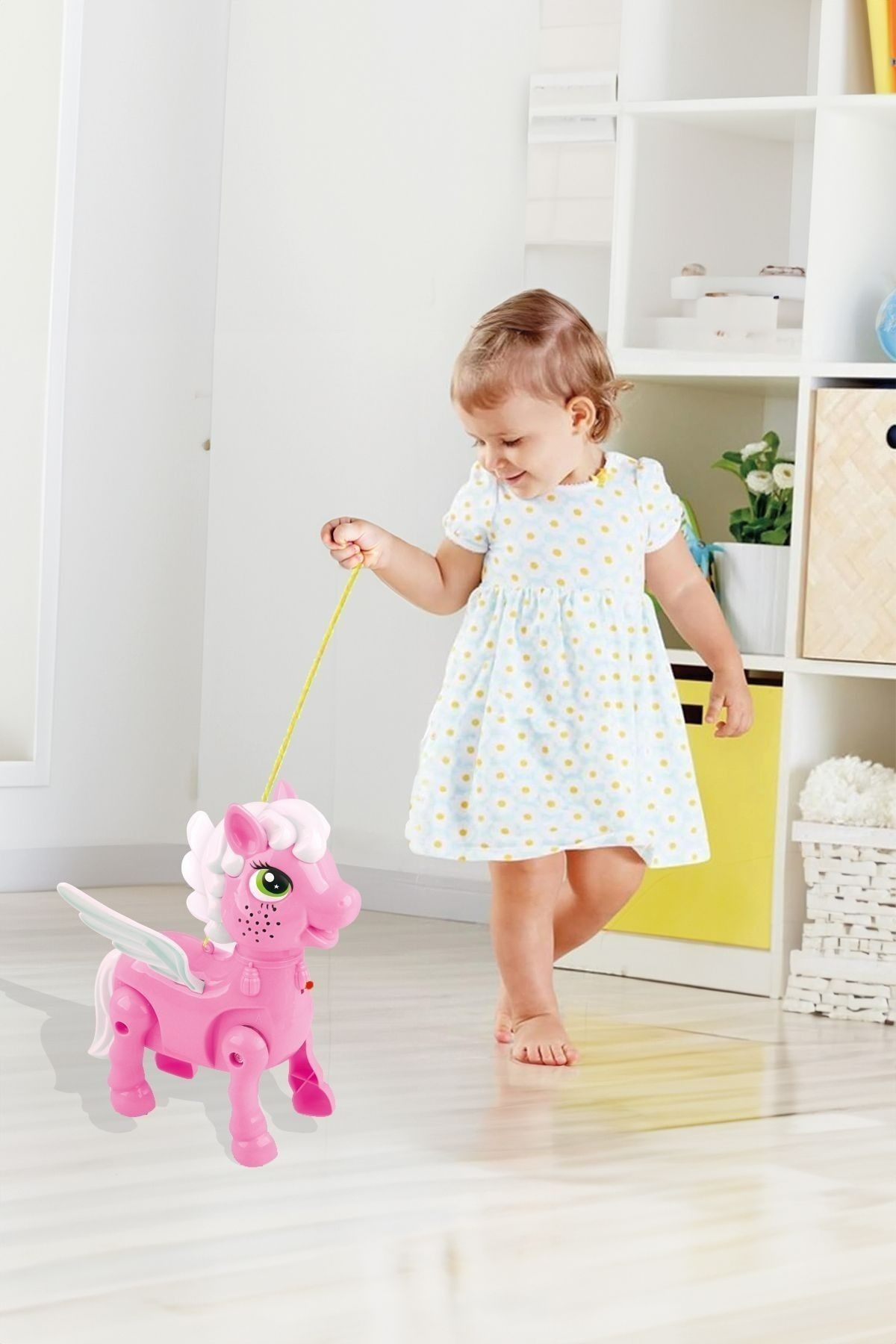 JOYFUL CHİLD Işıklı Sesli Pilli Yürüyen Unicorn Pony AT PEMBE