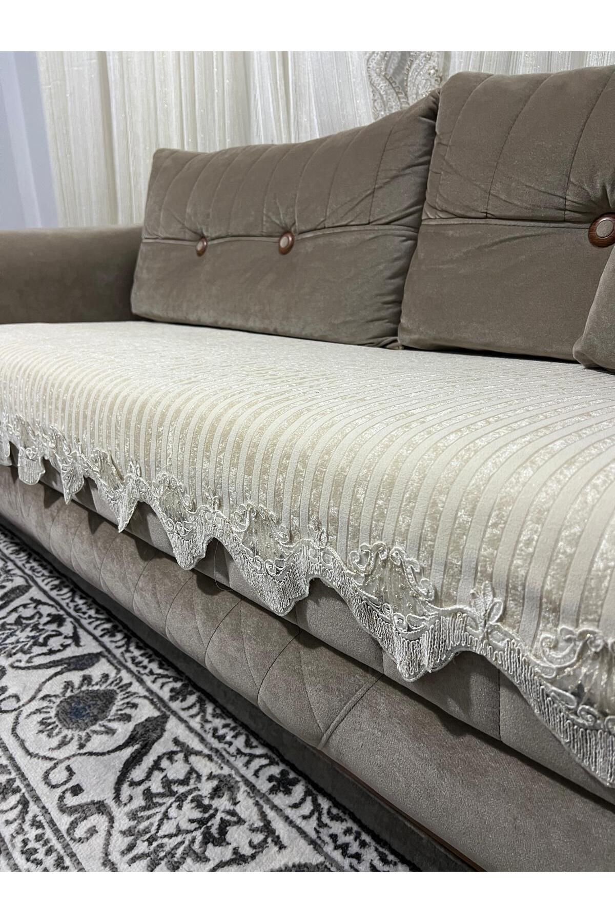 DECORA CASA HOME COLLECTİON Dantelli Çizgili Süngerli Kadife Kaymaz Çekyat Koltuk Örtüsü (85X210)