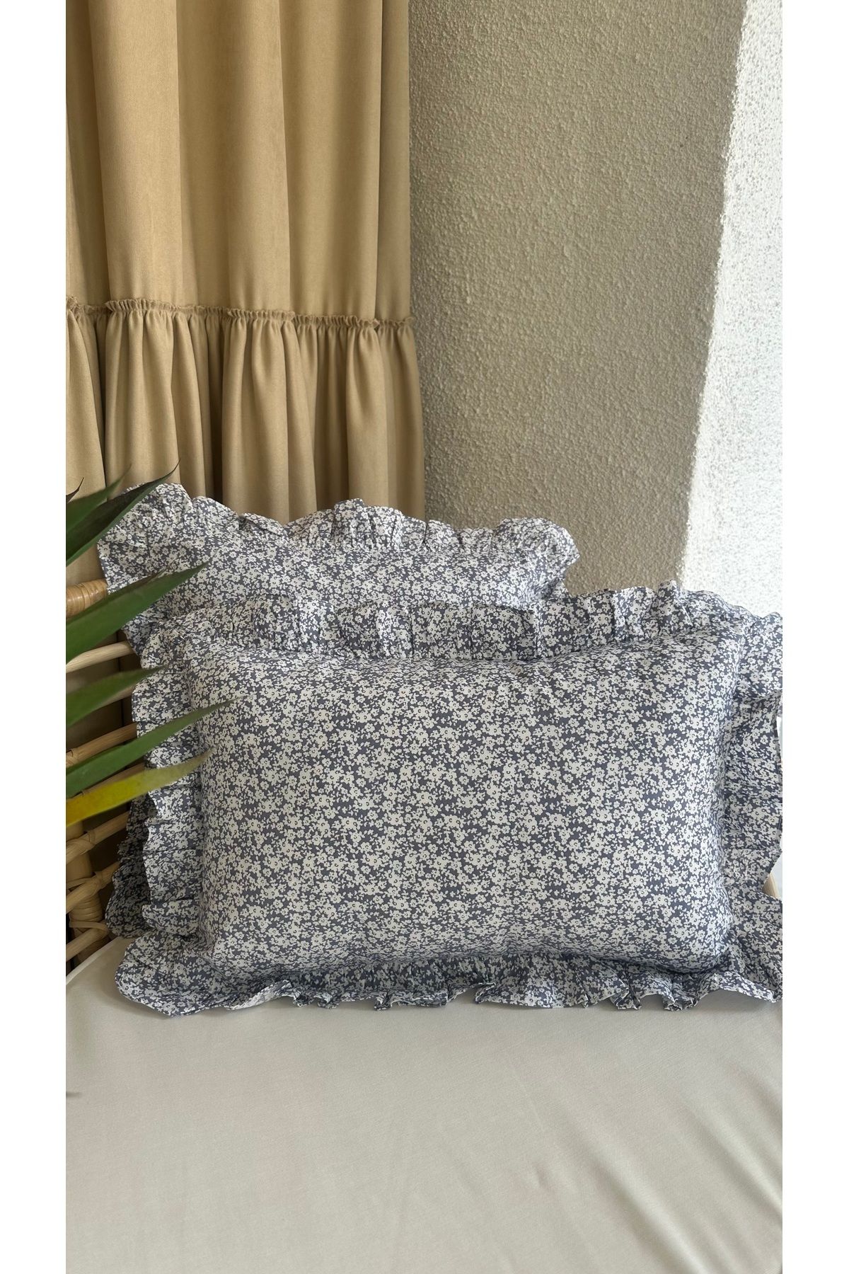 Decamor home-Față de pernă din țesătură de bumbac, albastru lavandă, mini cu volane florale 4