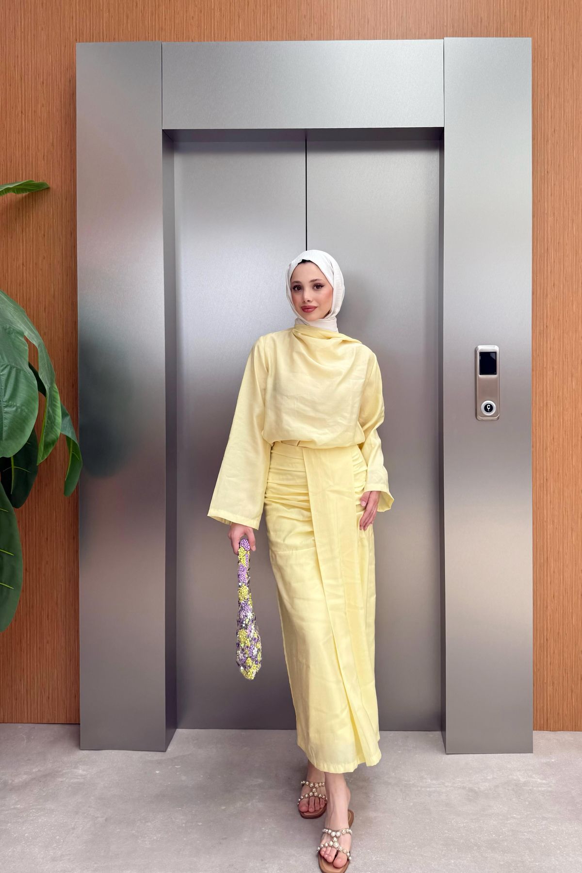 Butik kadın şal detaylı takım