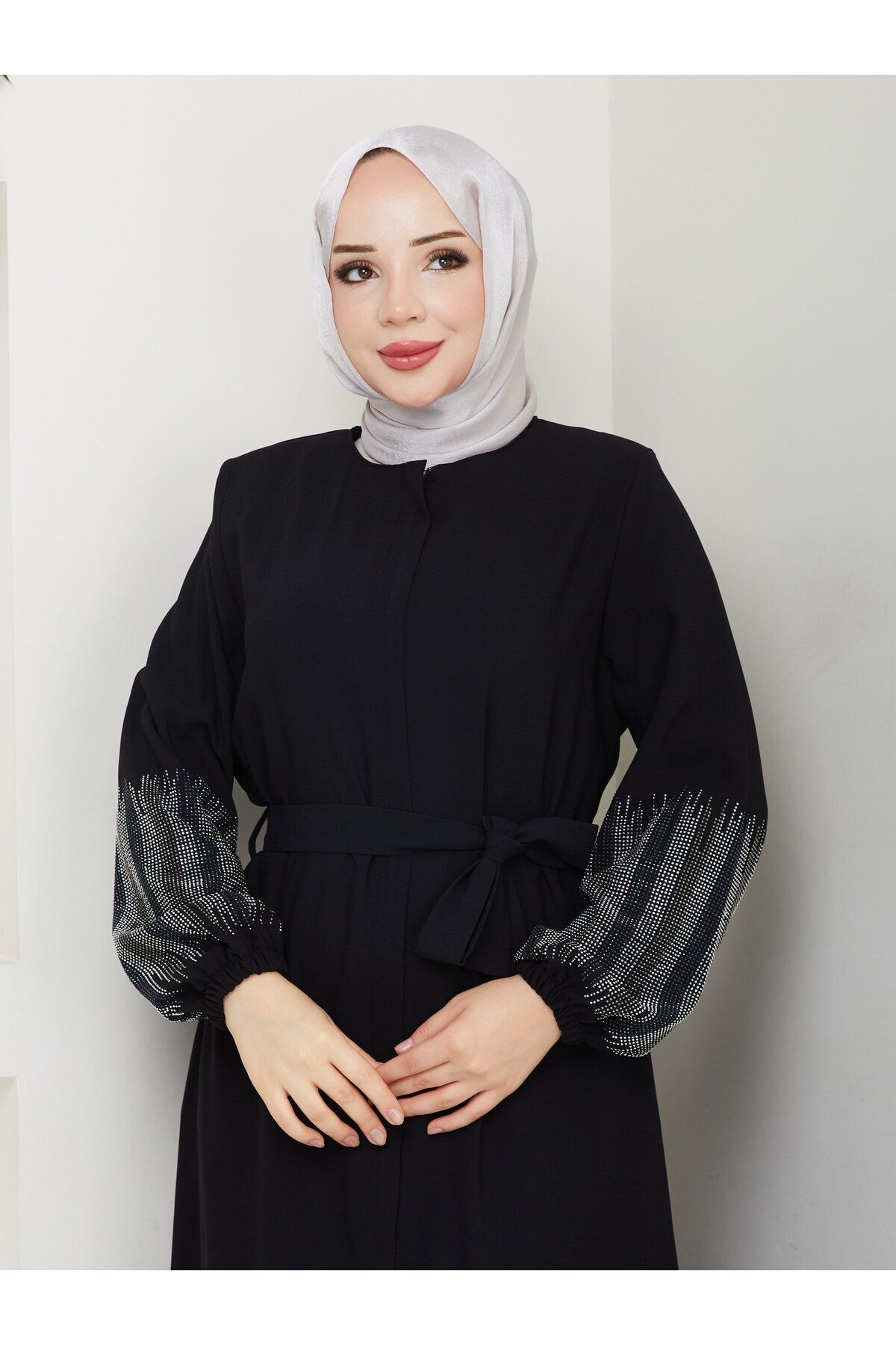MUDUTEKSTİL Gizli Fermuarlı Kolu Taşlı Ferace Siyah