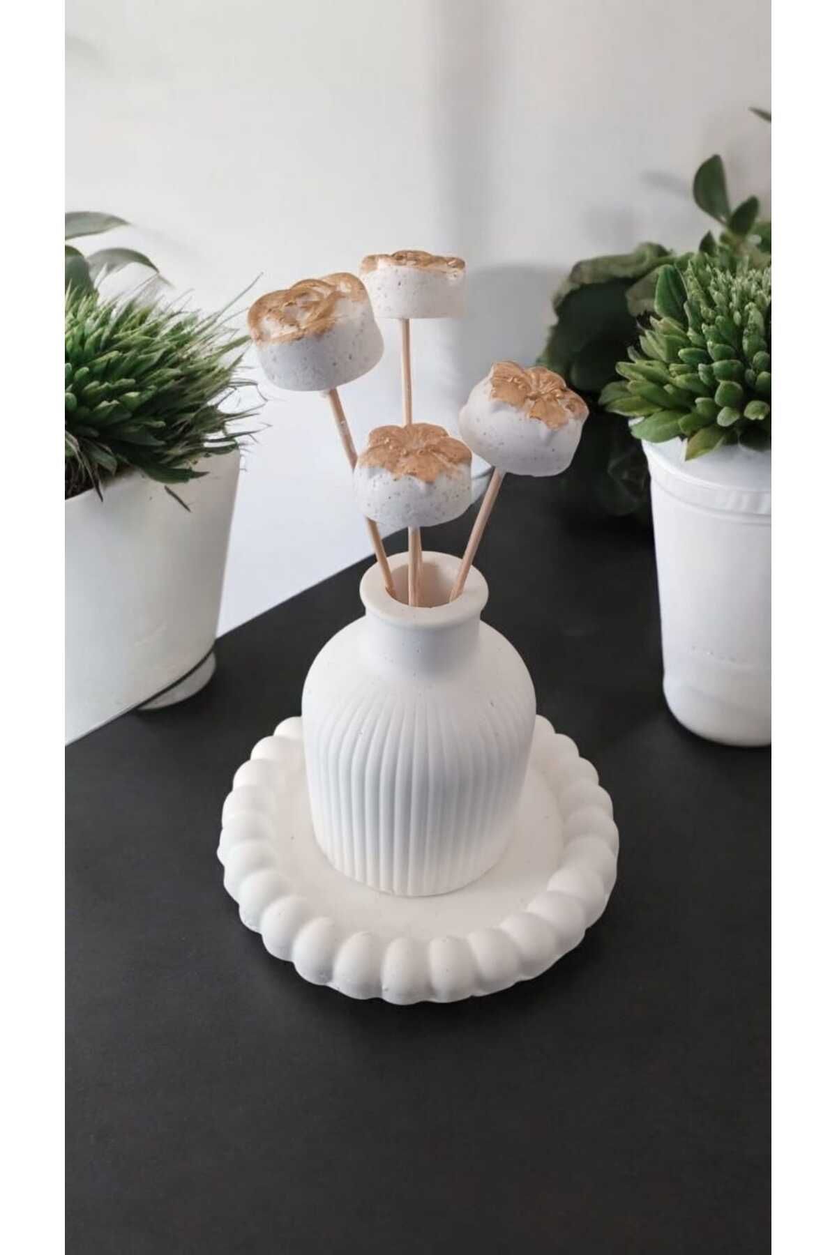 AYŞEM Beyaz Çizgili Vazo,4lü Alçı Çiçek,Yuvarlak Tepsili,Hediyelik Set