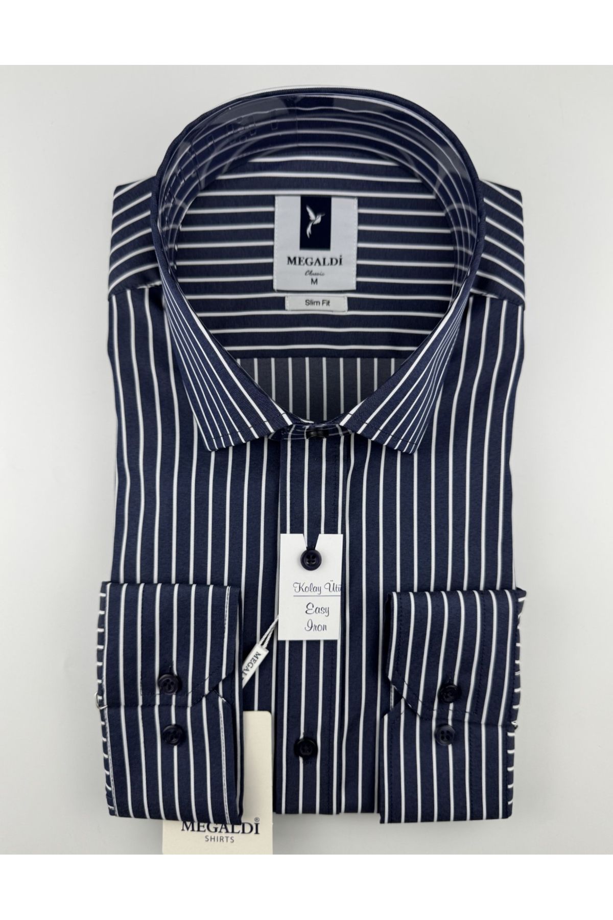 MEGALDİ Erkek Slim Fit Kesim Lacivert Beyaz Çizgili Easy Iron (Kolay Ütü) Uzun Kollu Gömlek