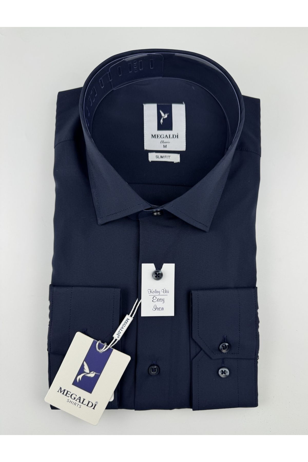 MEGALDİ Erkek Slim Fit Kesim Lacivert Easy Iron (Kolay Ütü) Uzun Kollu Gömlek