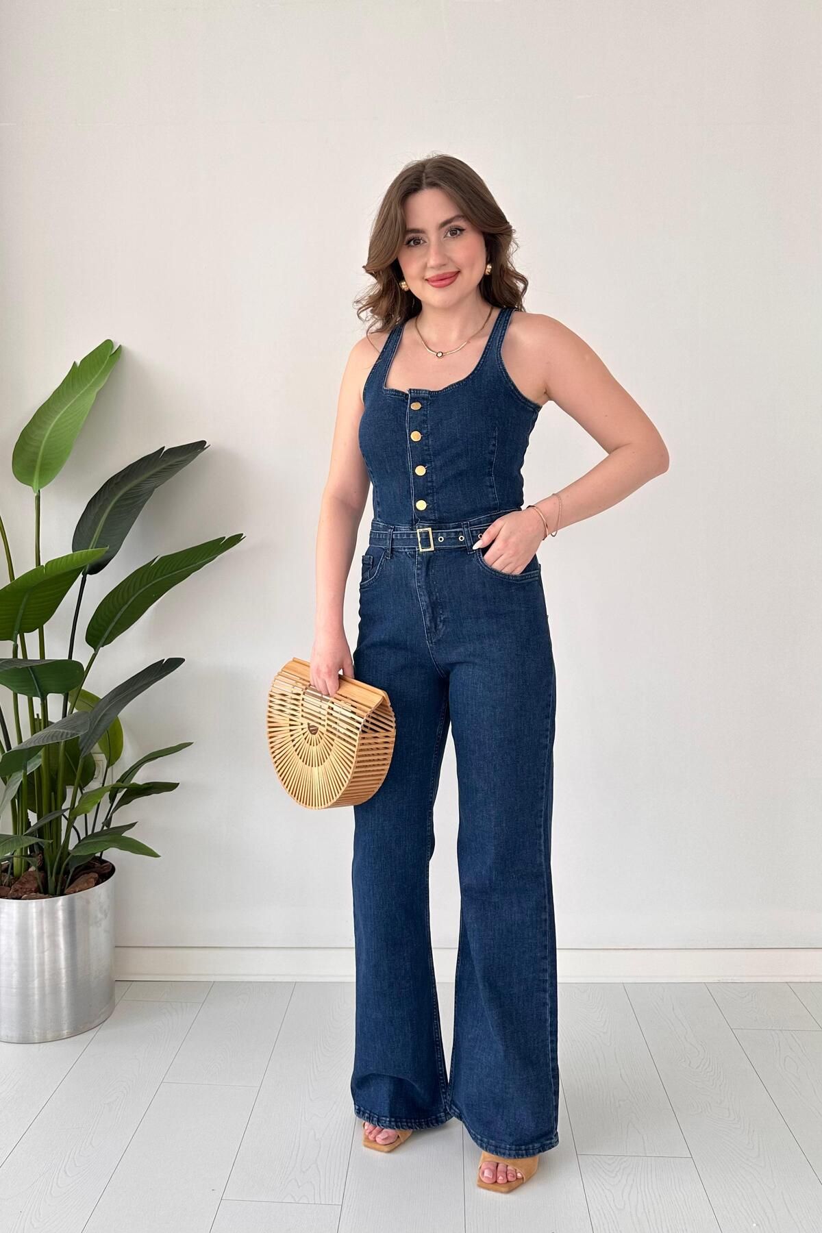 MaziButik Askılı Flare Denim Tulum Lacivert