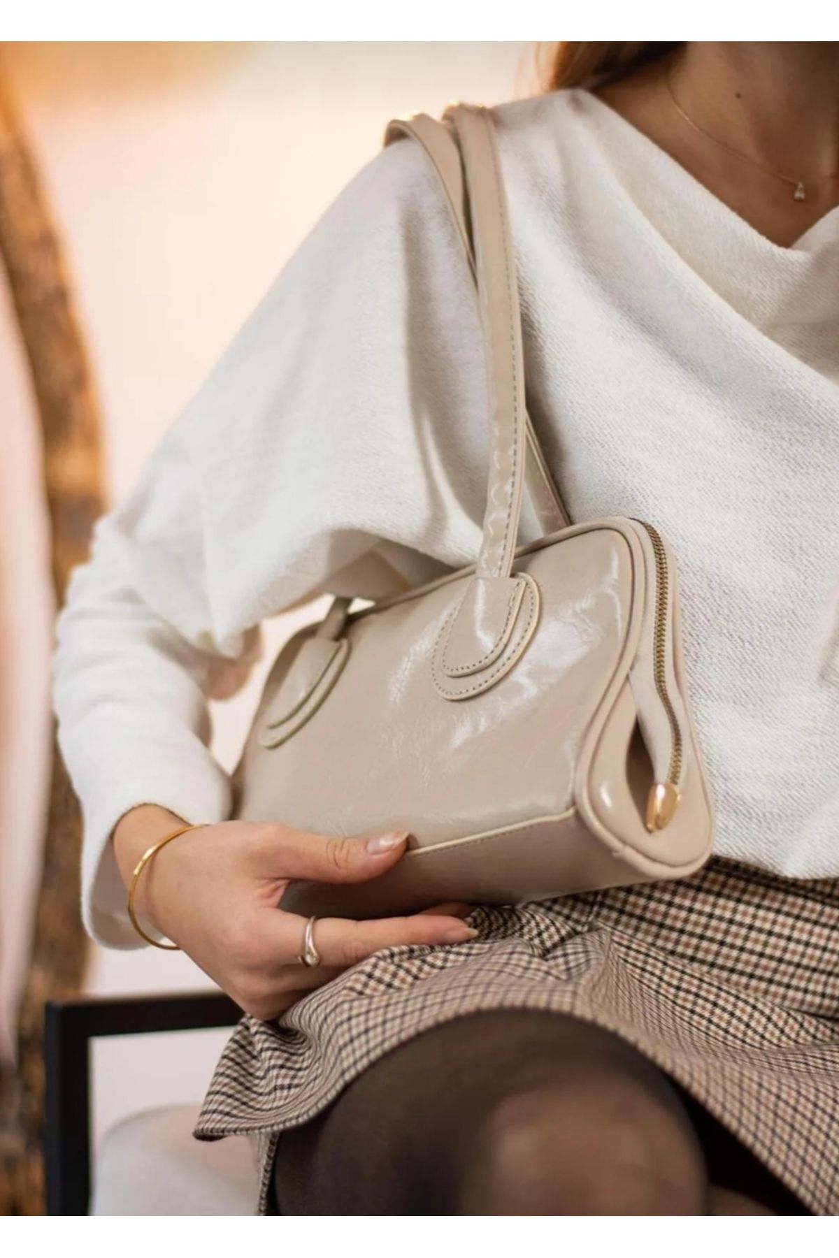 GÜLÇEM butik Kadın Omuz Çantası Leydi Bej