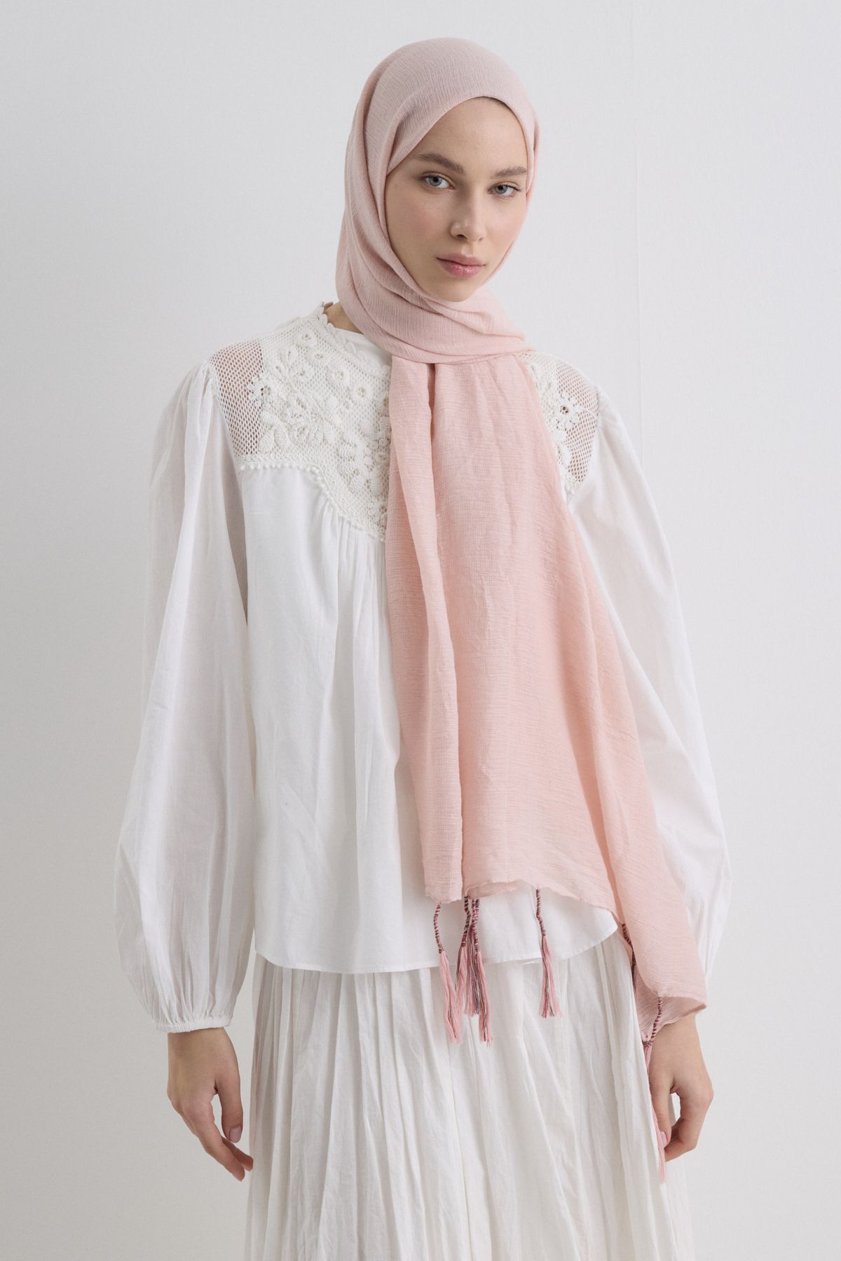 FENZA SCARF DREW TOZ PEMBE BOHEM UZUN SAÇAKLI PAMUKLU ŞAL