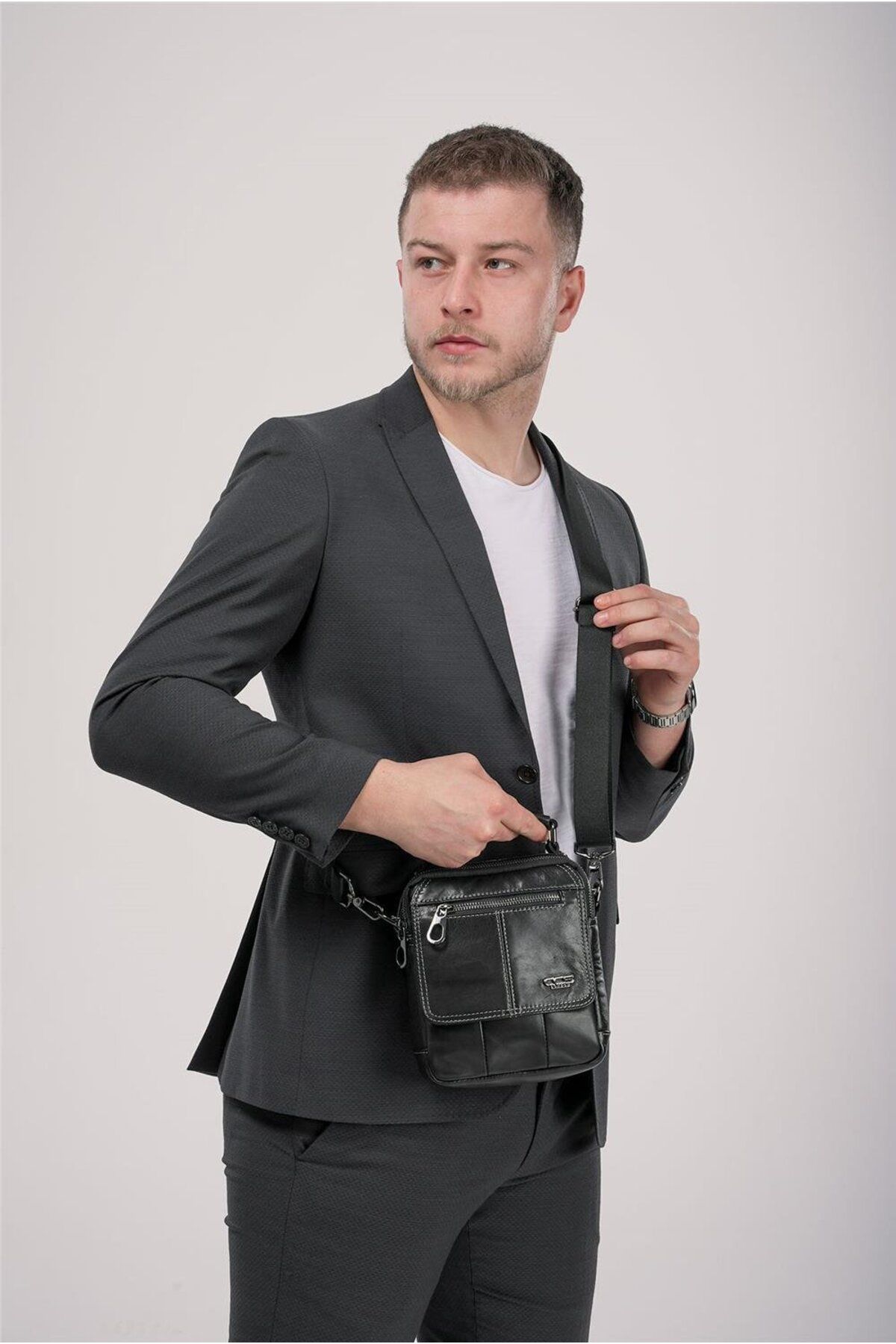 ÇÇS ÇÇS 31605 Hakiki Deri Askılı Çanta