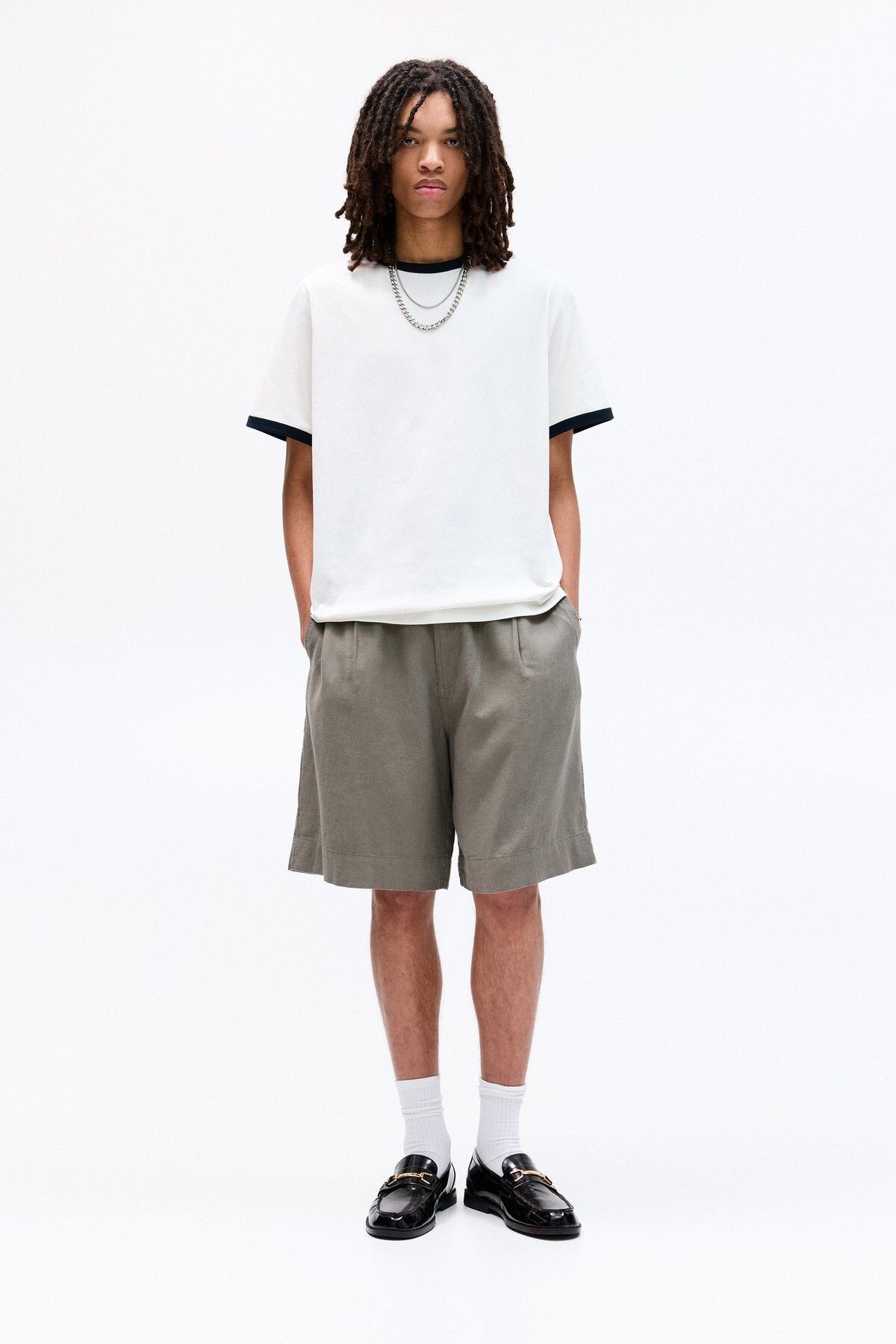 Pull & Bear Keten karışımlı bol bermuda şort