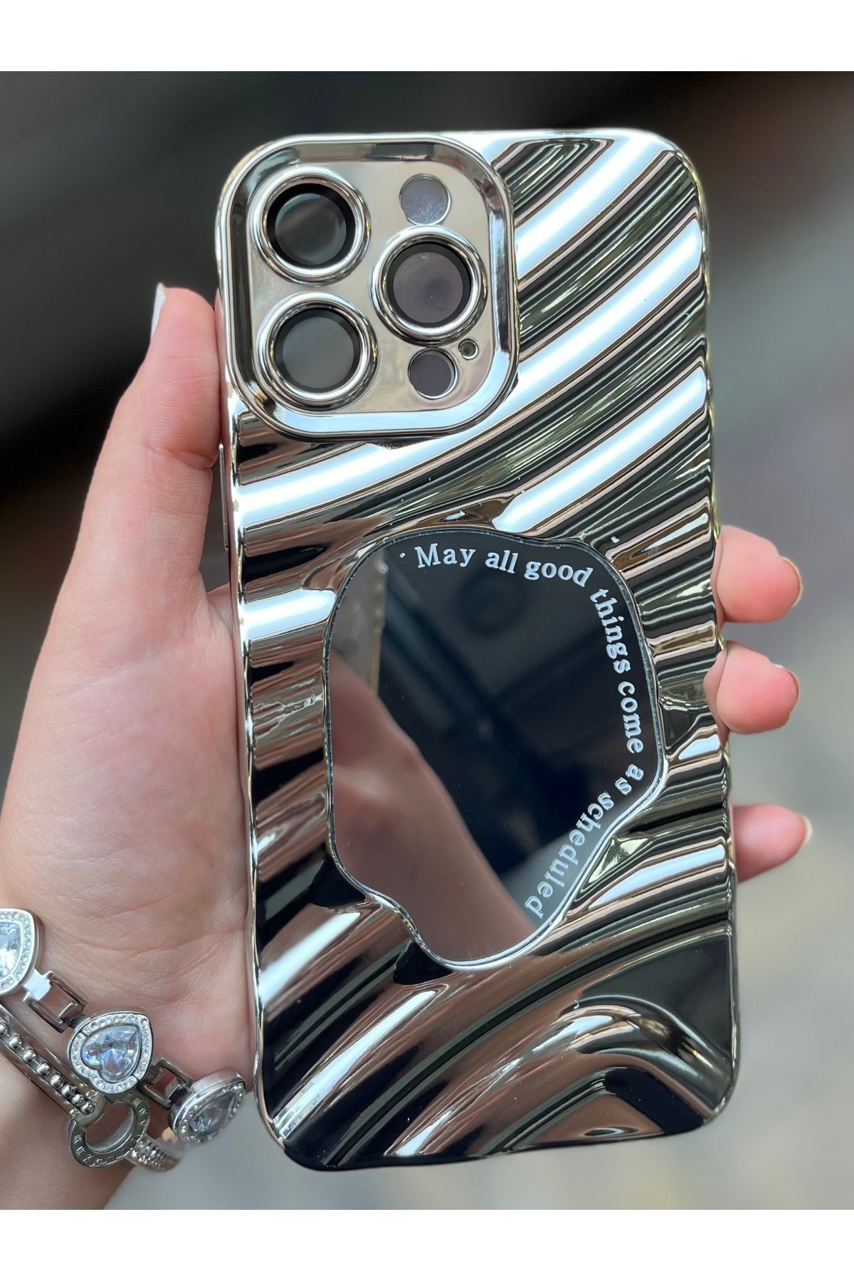 Caseji iPhone 16 Pro Max Uyumlu 3D Dalgalı Gerçek Aynalı Parlayan Kılıf