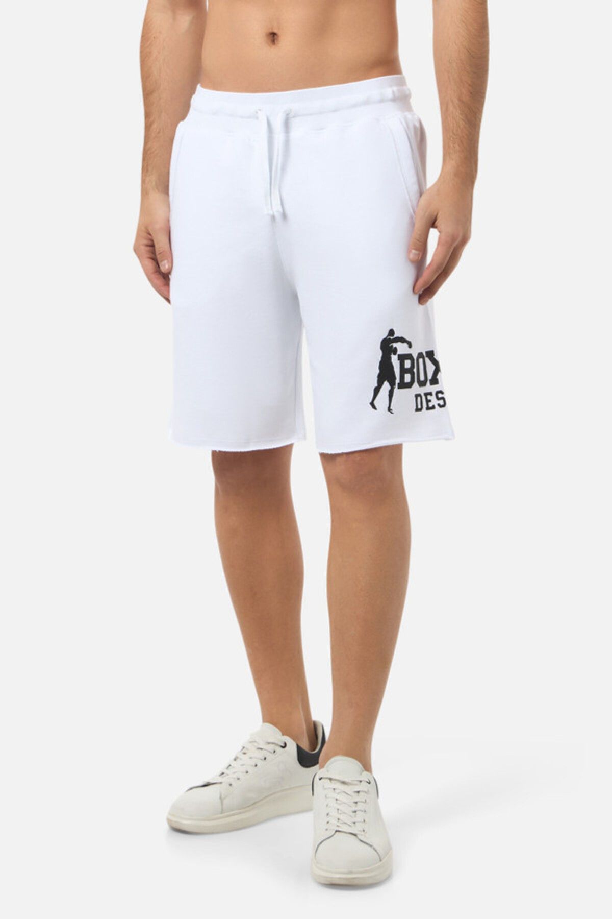 Boxeur Des Rues White Shorts With Logo White