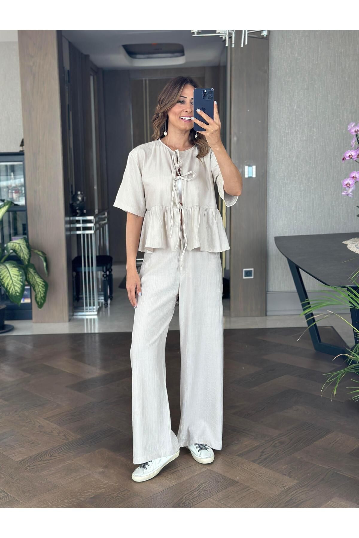 Forlady Butik Taş Kısa Kol Önü Bağlamalı Bluz Cepsiz Pantolon Kadın İkili Takım