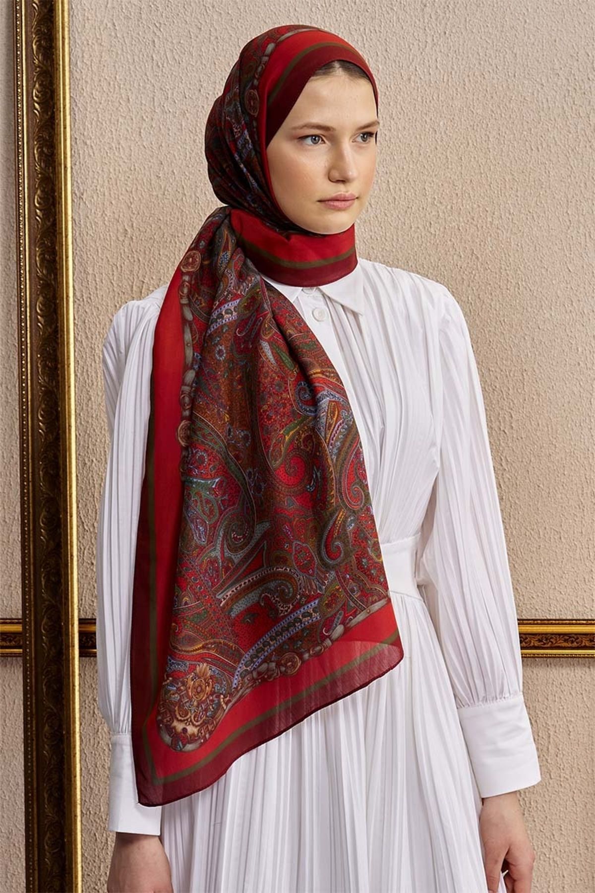 ED Scarf Kırmızı ED Scarf Celebrity Hera Şal
