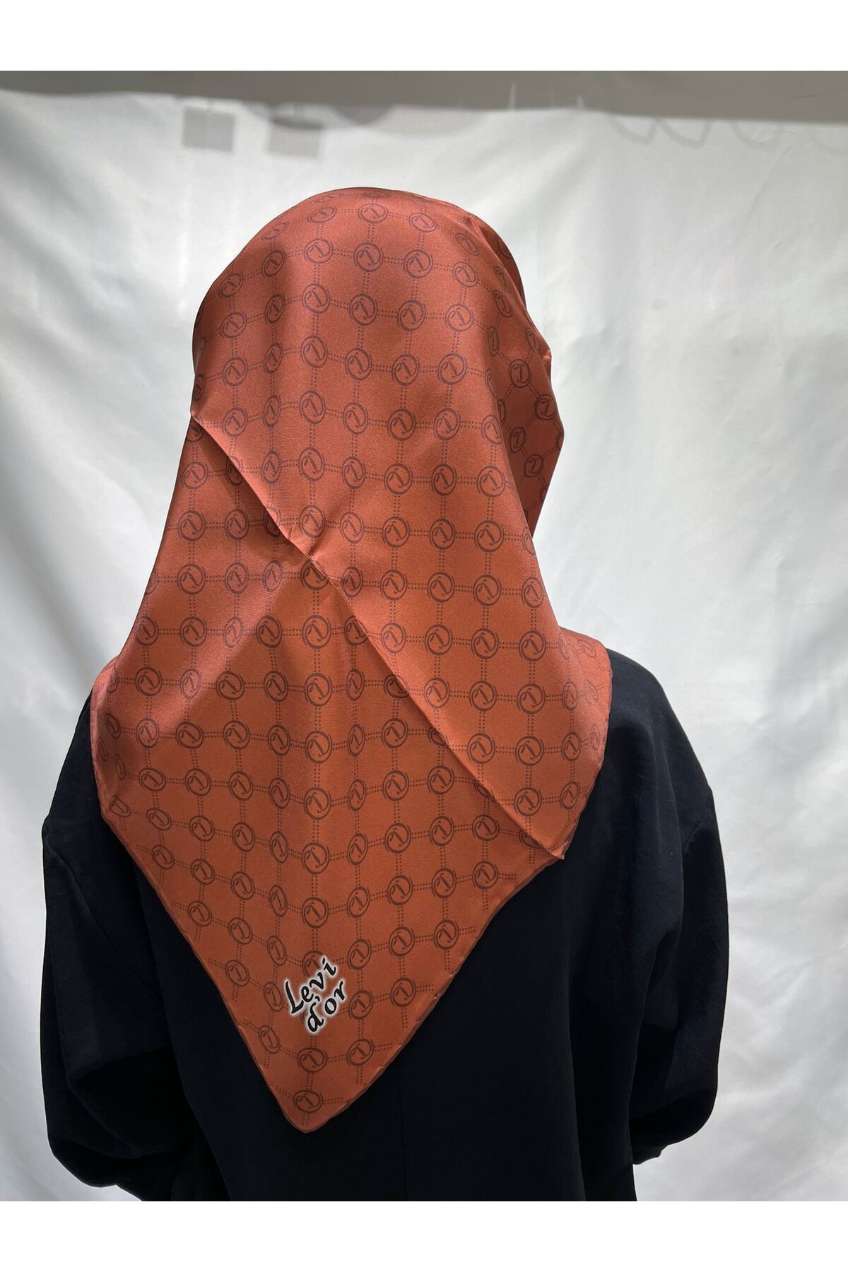 Levidor twill ipek eşarp
