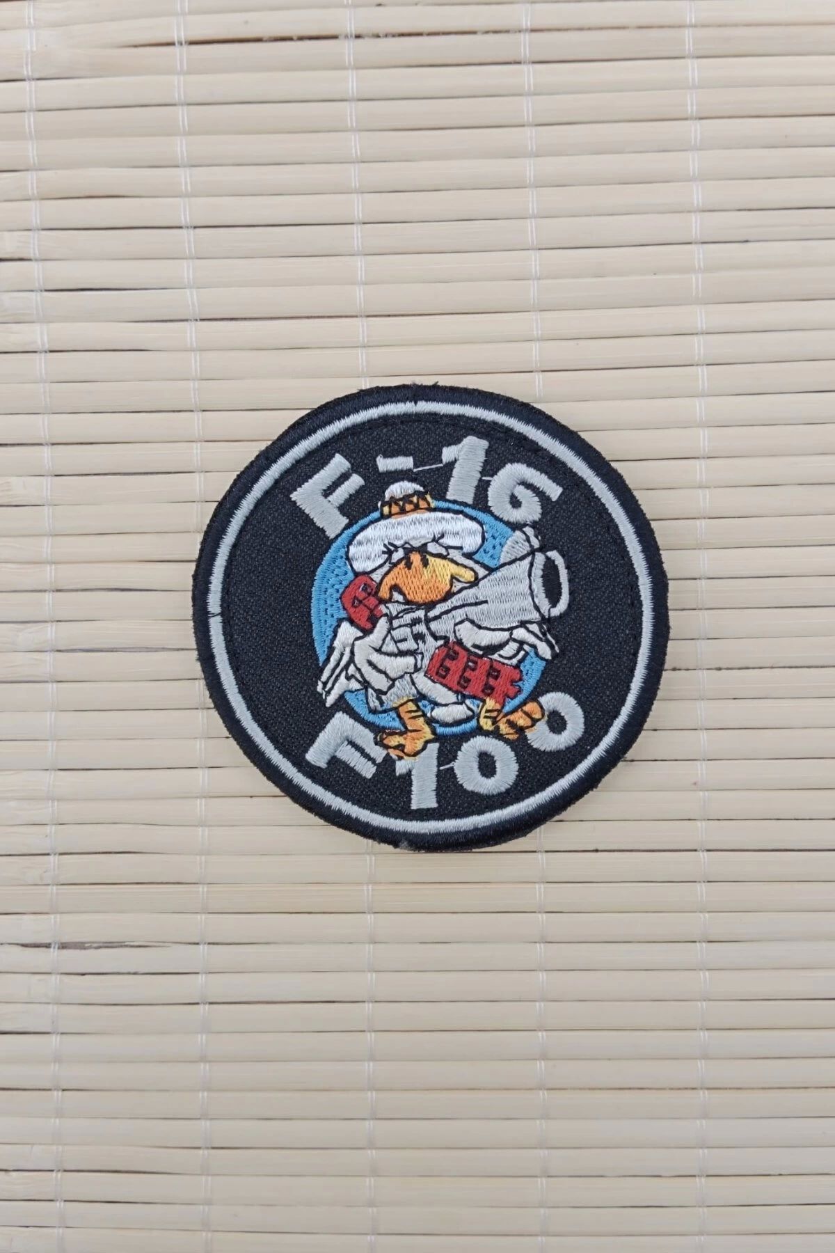 İZMİR ASKERİ MALZEME f 16 f 100 Yazili Nakis islemeli Arma Pec Patch