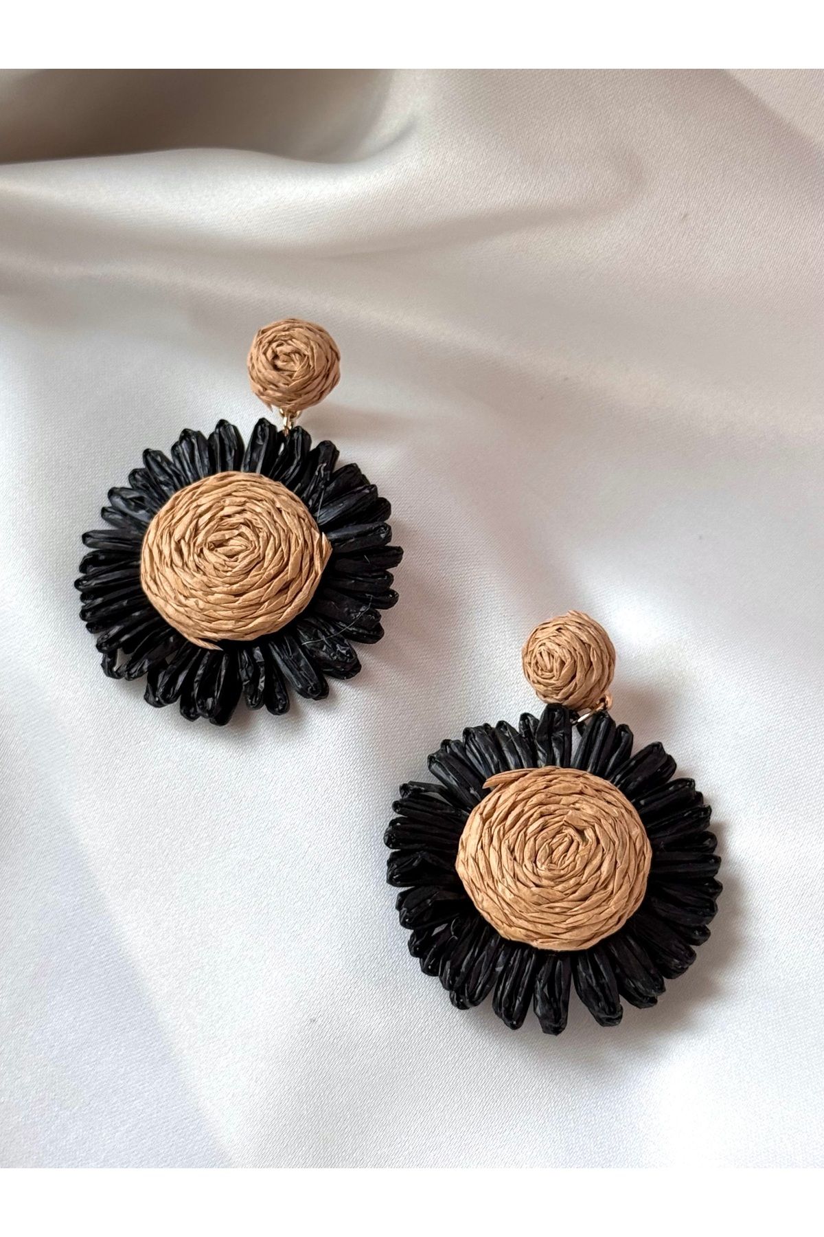 JEWELRY Hasır çiçekli küpe