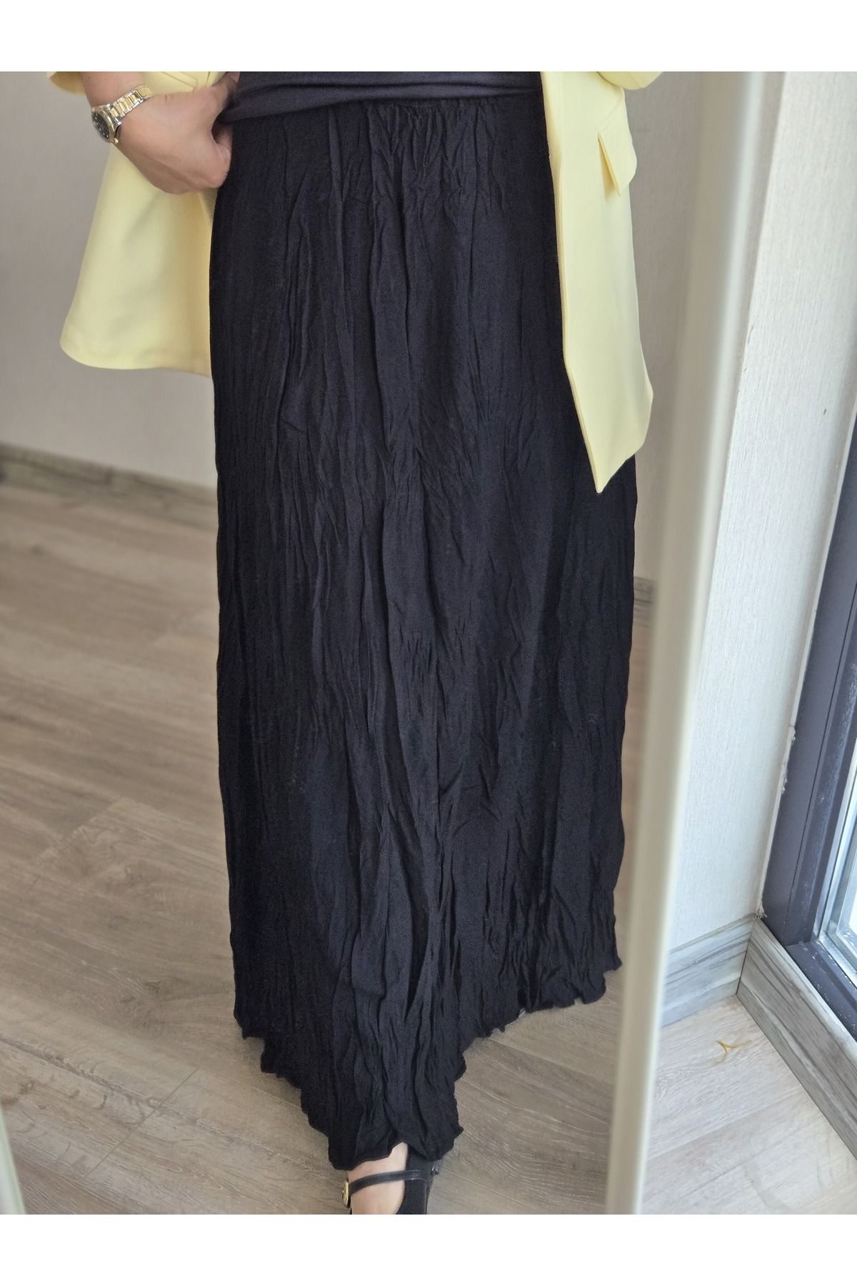 Butik Capriss Kırışık Uzun Siyah Etek
