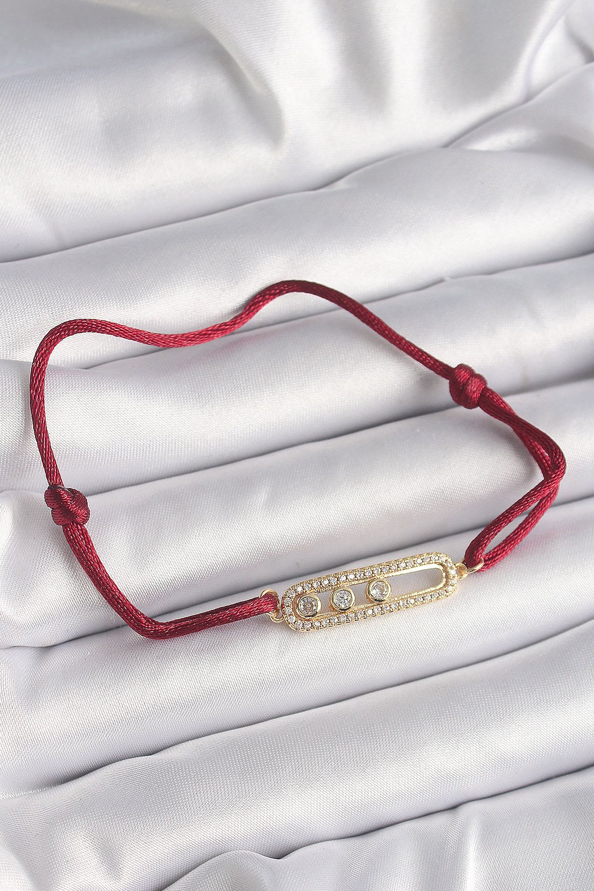 Angel Of Life Kırmızı İpli Asansörlü Zirkon Taşlı Gold Messika Model Kadın Bileklik - TJ-BB6581