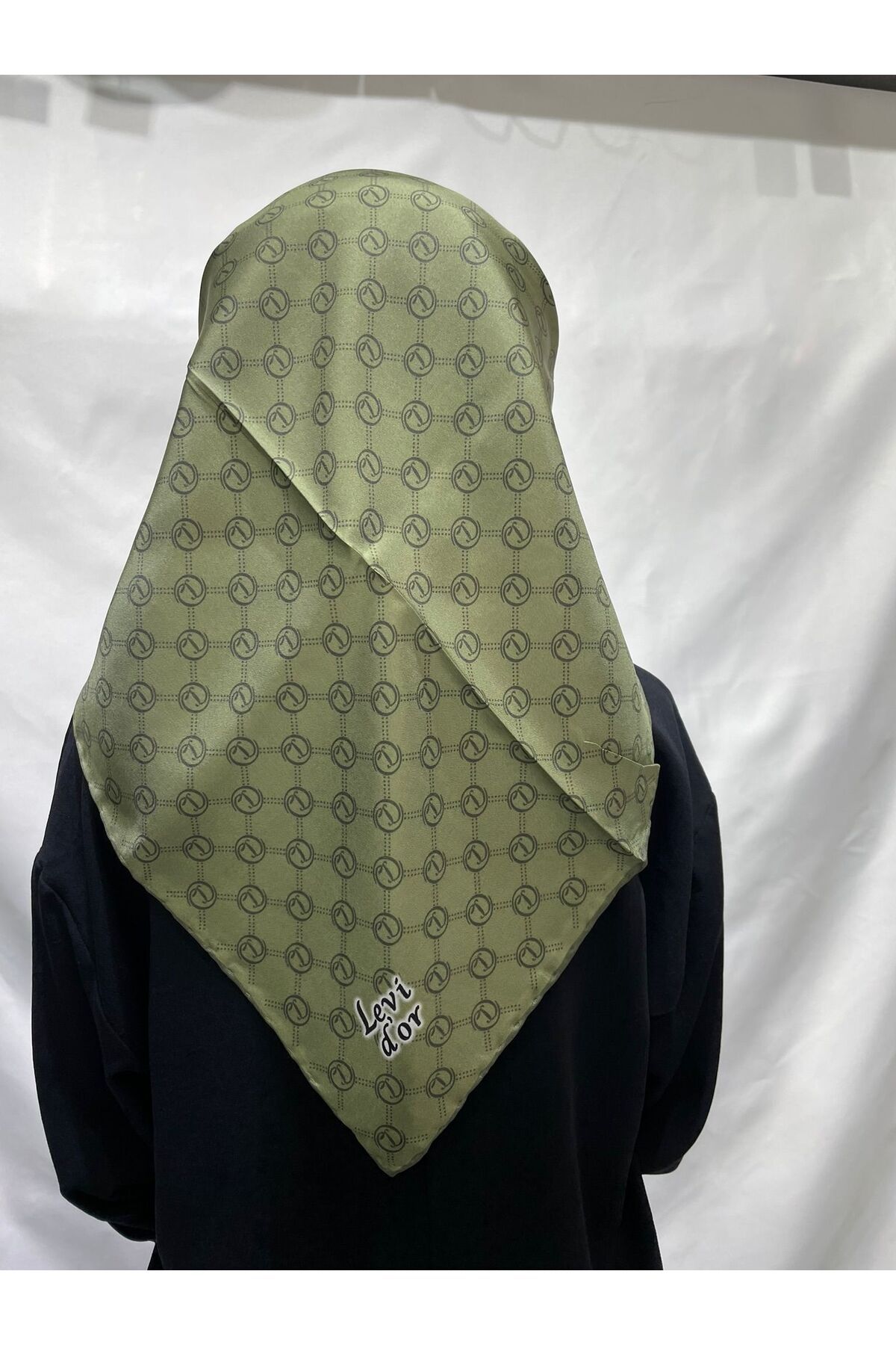 Levidor twill ipek eşarp