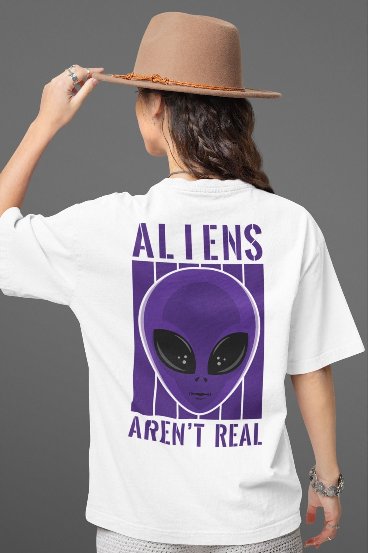 Butik %100 PAMUK ERKEK/KADIN -ALIENZ- TRANSFER BASKILI YUVARLAK YAKA KISA KOL TİŞÖRT