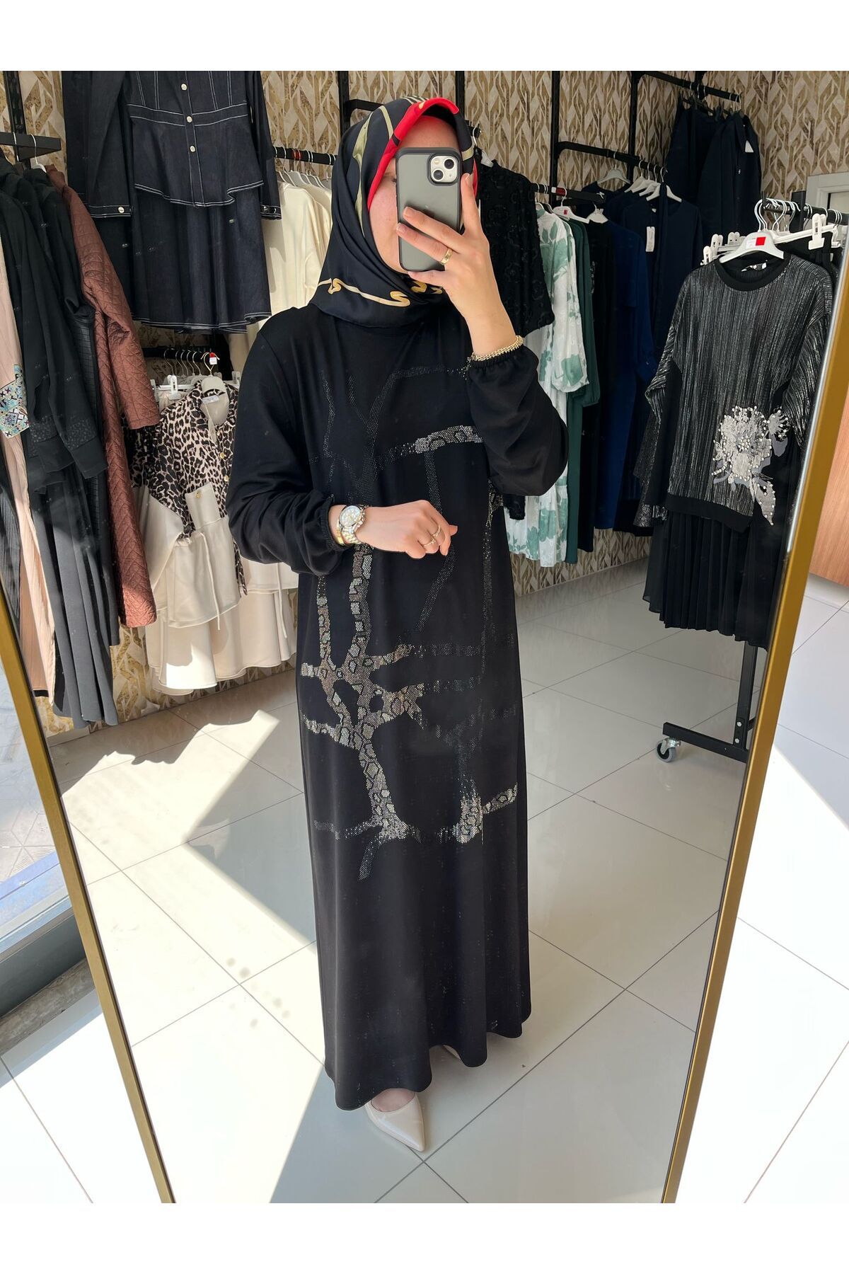 MODA ECMEL Ecmel Siyah Yapıştırma Taş Desenli Uzun Yazlık Rahat Tesettür Elbise