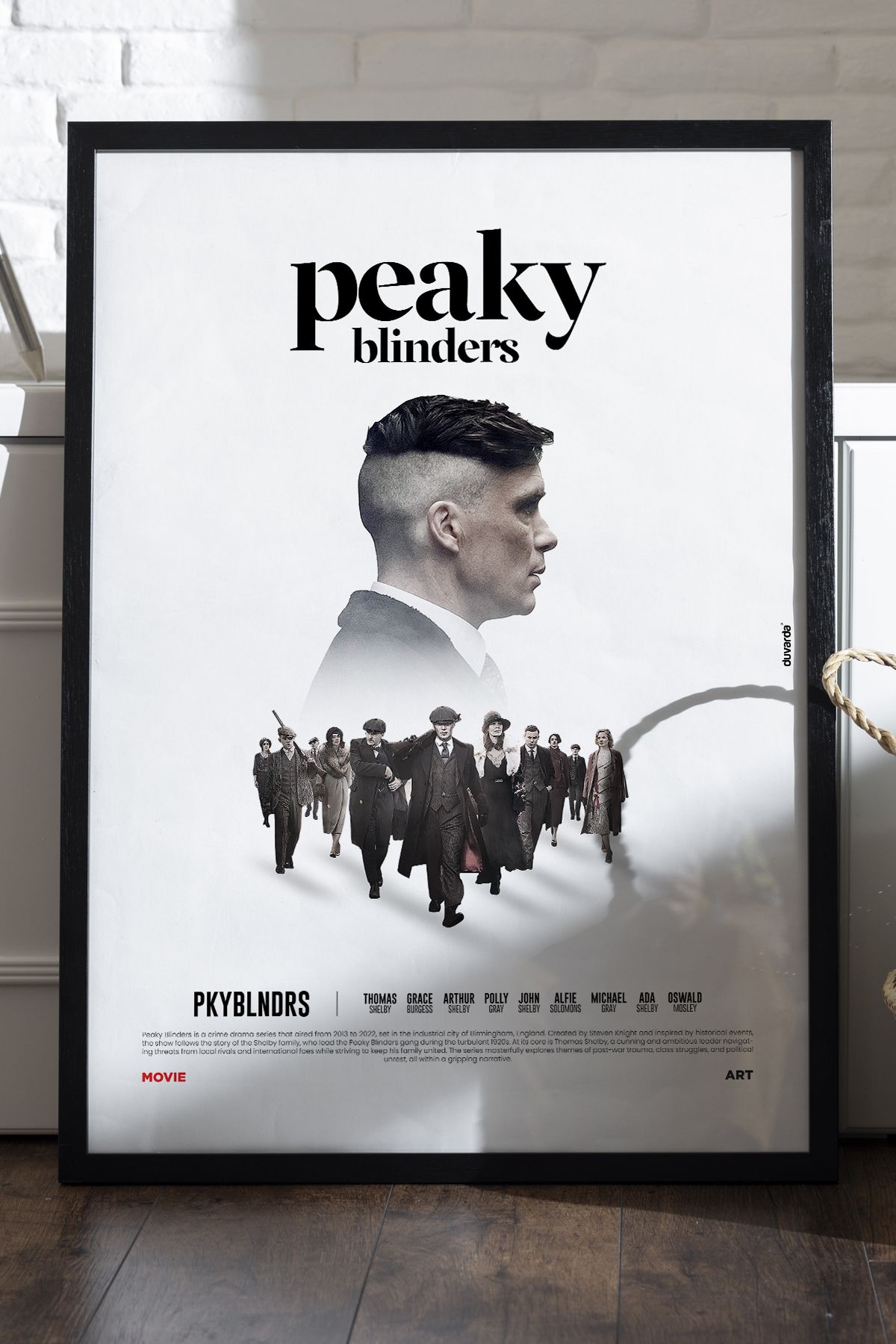 Duvarda Peaky Blinders Siyah Ahşap Çerçeveli Dizi Duvar Tablosu