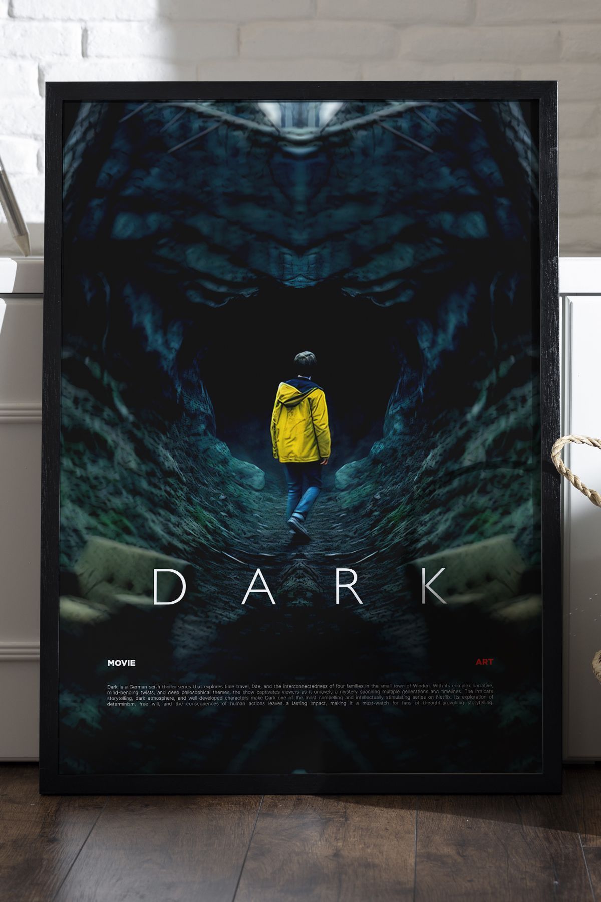 Duvarda Dark Siyah Ahşap Çerçeveli Dizi Duvar Tablosu