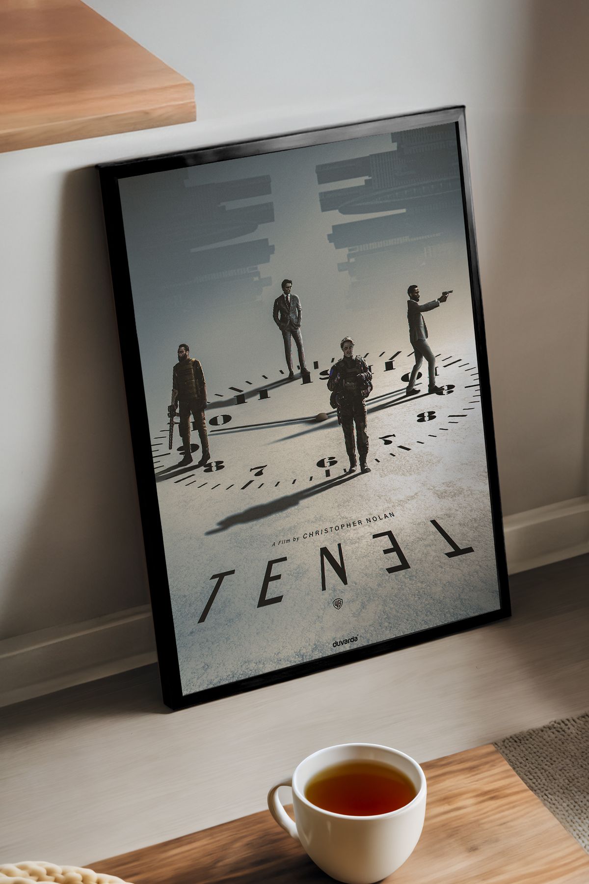 Duvarda Tenet Siyah Ahşap Çerçeveli Film Duvar Tablosu
