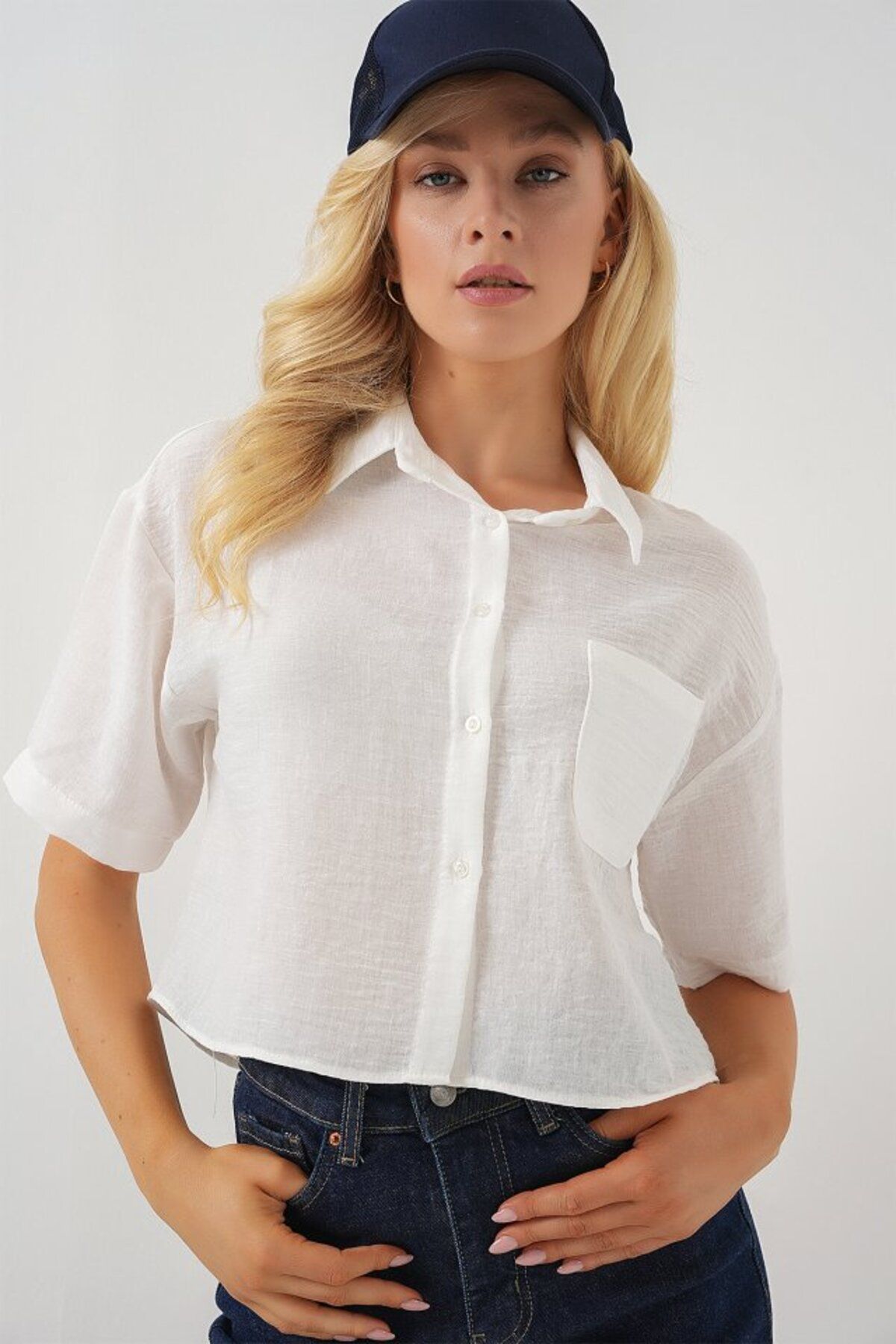 AKNButik Kısa Kol Crop Gömlek 20341 - Beyaz