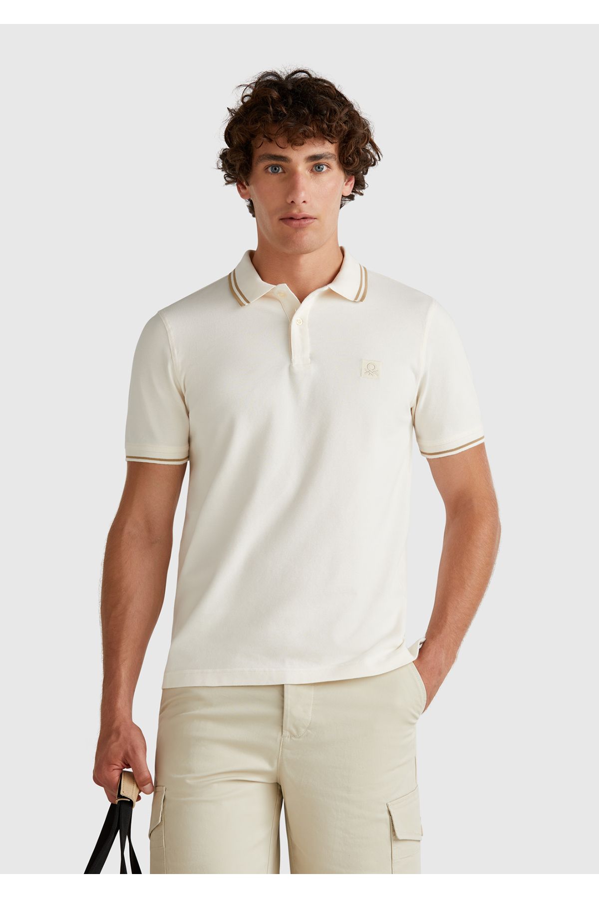 United Colors of Benetton Erkek Krem Kol ve Yakası Çizgili Polo T-Shirt