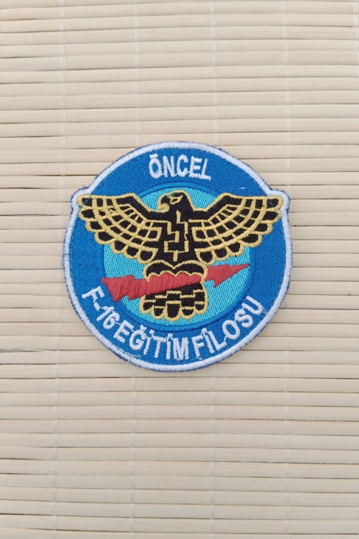 İZMİR ASKERİ MALZEME Oncel F 16 Egitim Filosu Yazili Nakis islemeli Arma Pec Patch
