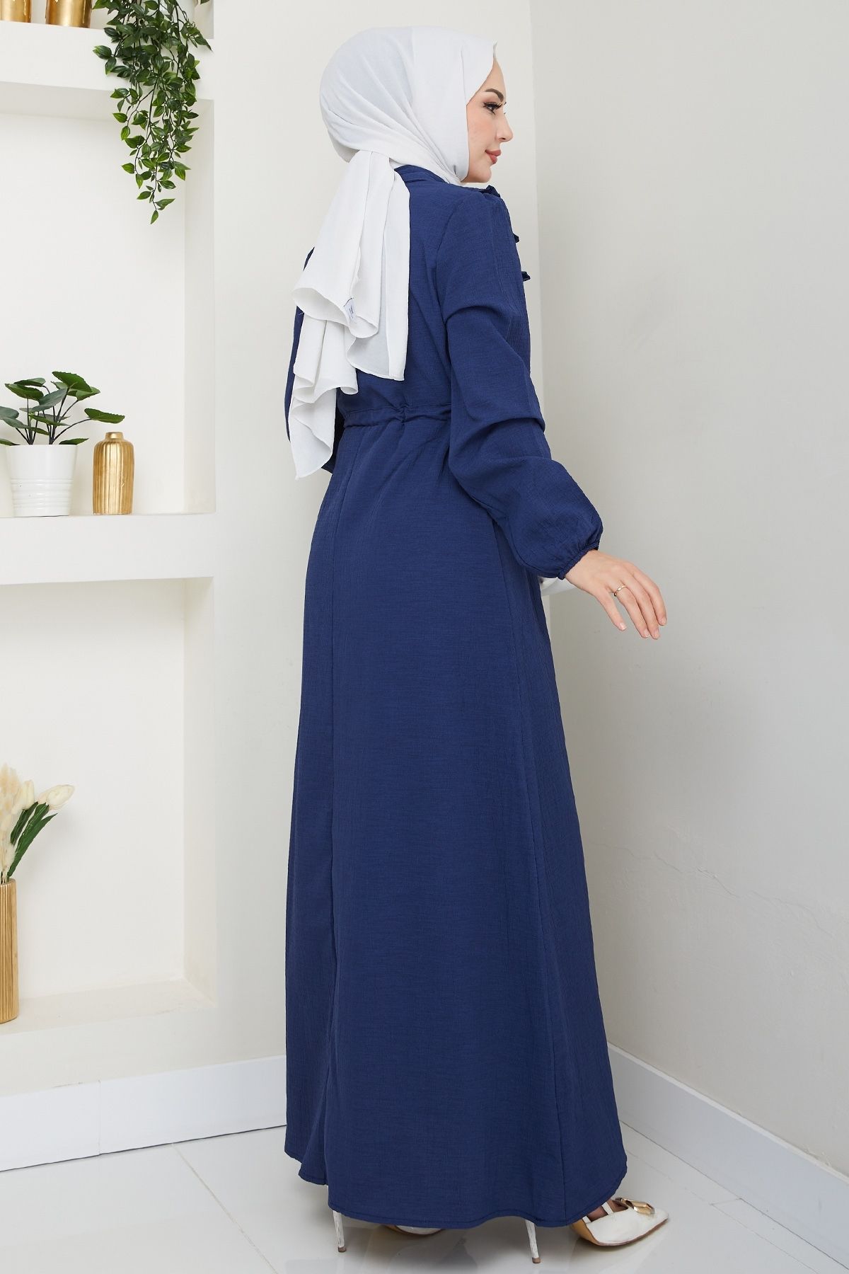 InStyle-Navy Blue Dress with Zipper Ruffle Detail 5