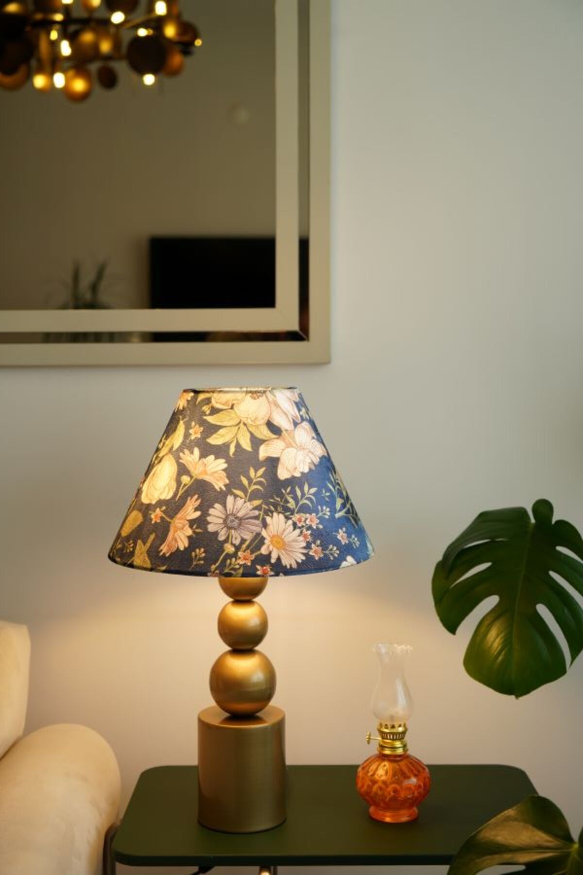 retro home design Üç Top Eskitme Ayaklı Lacivert Kadife Kumaş Şapkalı Dekoratif Yatak Odası Salon Abajur Masa Lambası