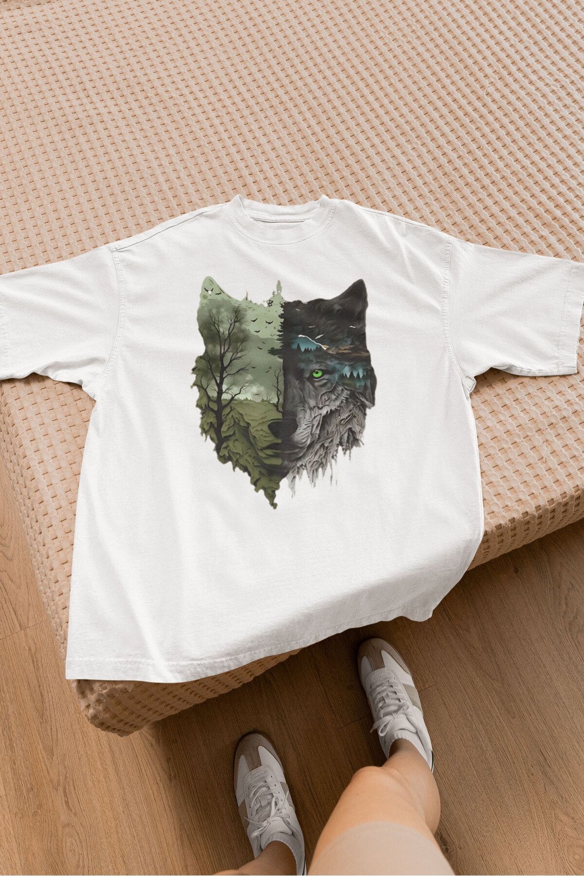 srcmarket Ormandaki Kurt Baskılı Unisex Tshirt