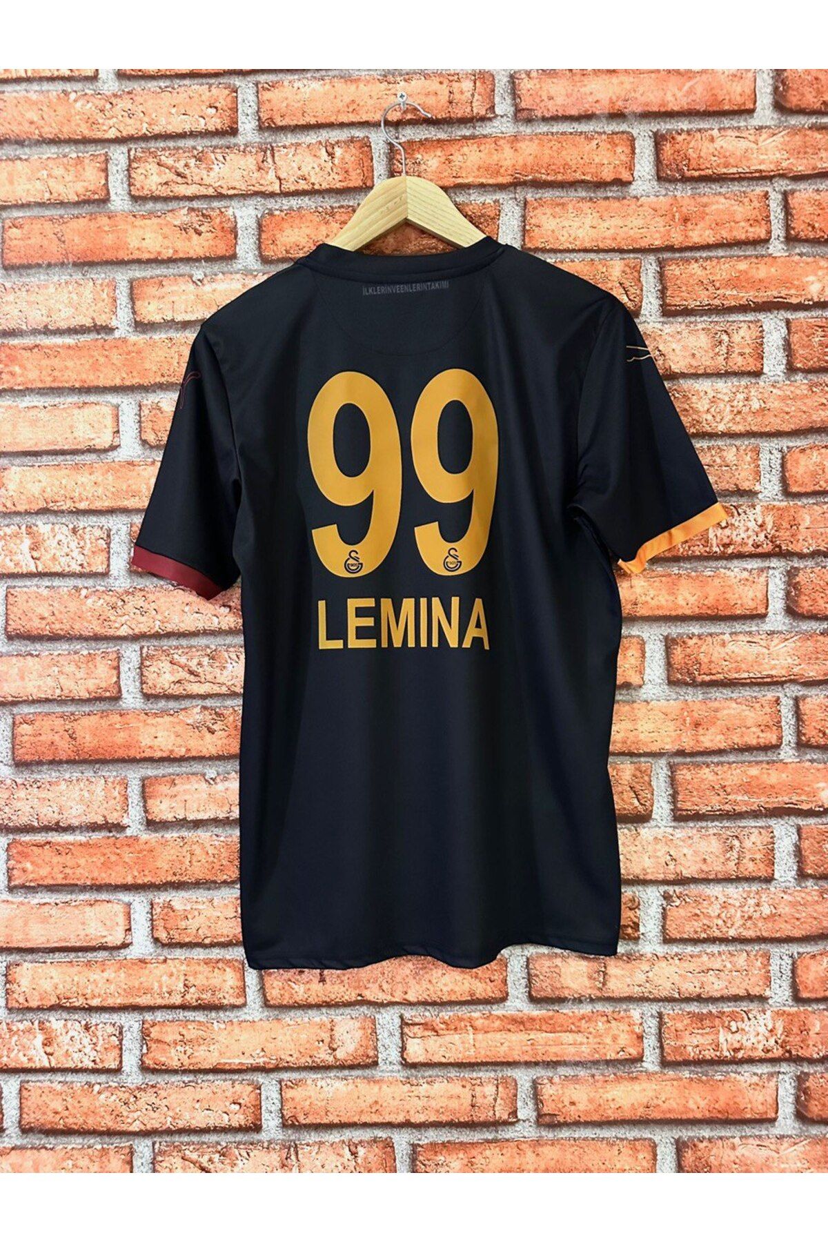 Alaturka Mix 𝘨𝘢𝘭𝘢𝘵𝘢𝘴𝘢𝘳𝘢𝘺 spencial LEMİNA 99 yetişkin forması