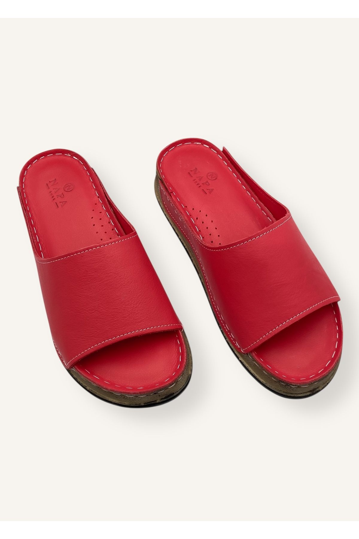 N Napa Shoe Kırmızı Renk Ortopedik Taban Hakiki Deri Kadın Terlik