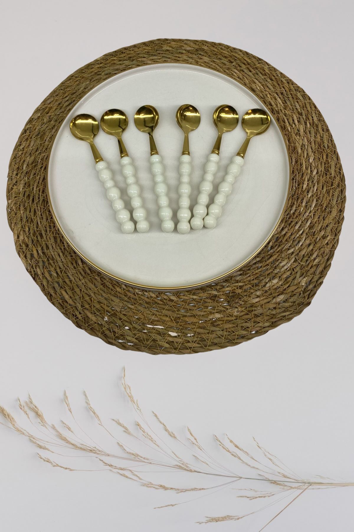 AKDAG HOME 6 Adet Beyaz Plastik İnci Taş Detaylı Gold Tatlı Kaşık Takımı | 6 Parça Lüks Tatlı Kaşık Takımı